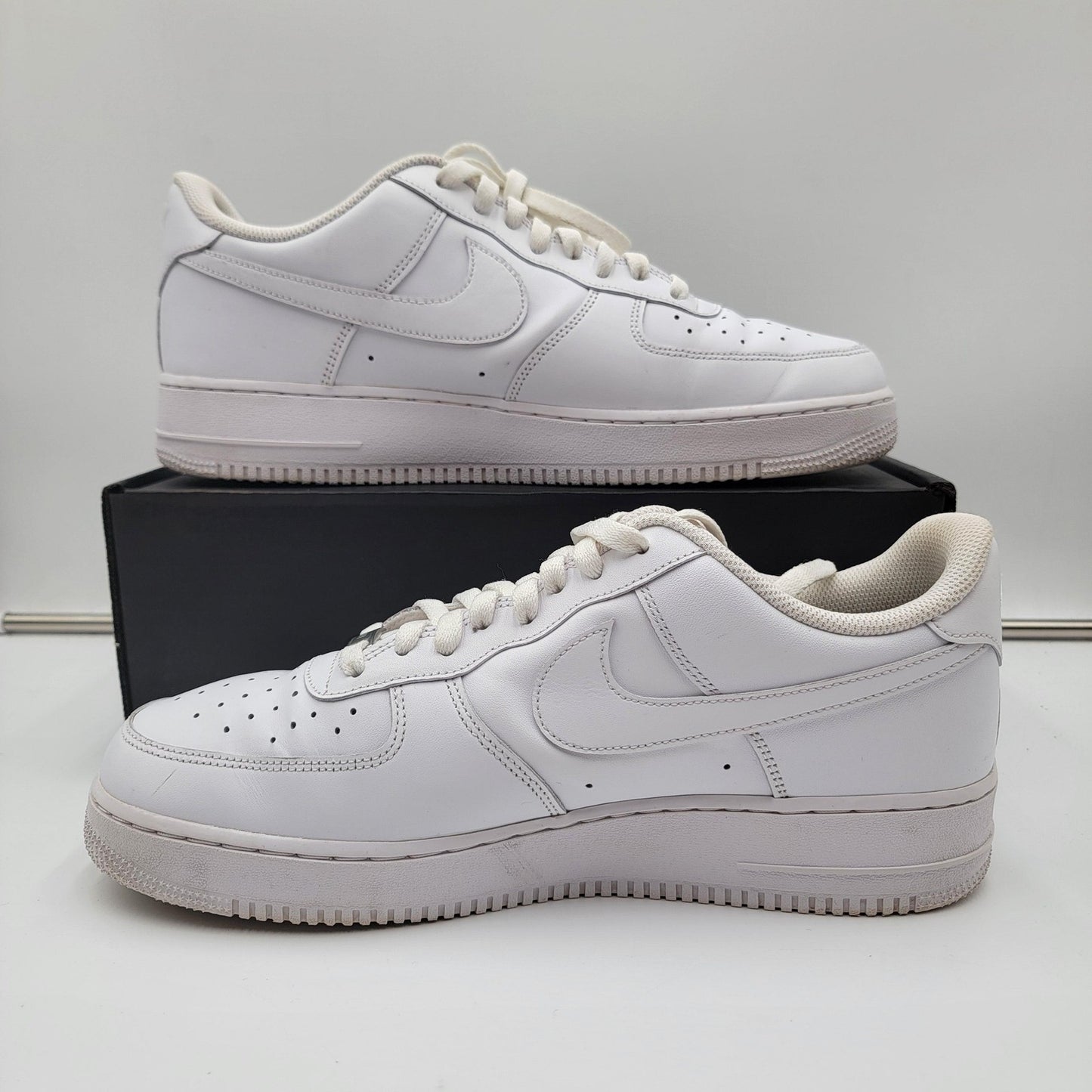 Nike Air Force 1 Mens Size 12 White CW2288111 Low Top Leather Sneakers