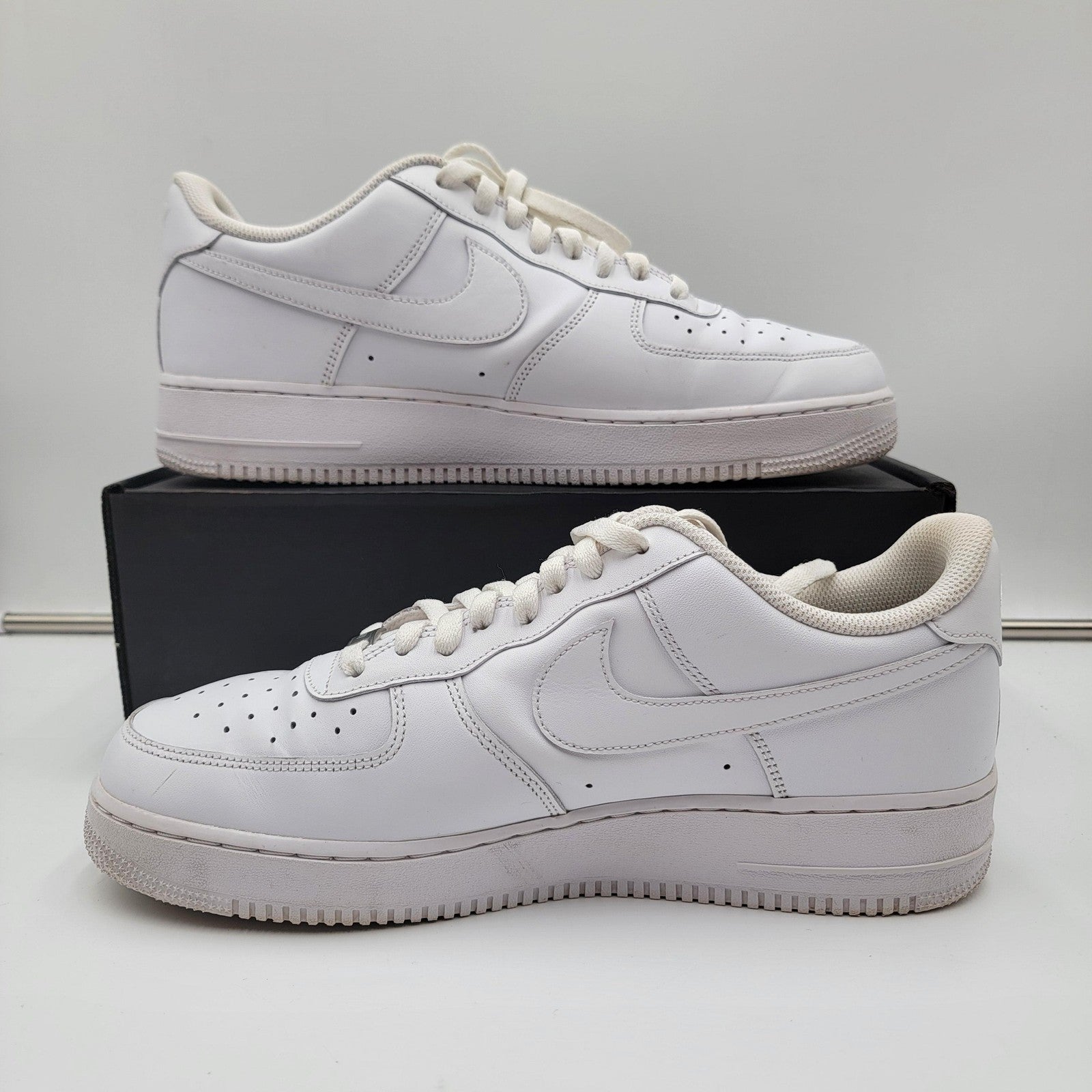 Nike Air Force 1 Mens Size 12 White CW2288111 Low Top Leather Sneakers