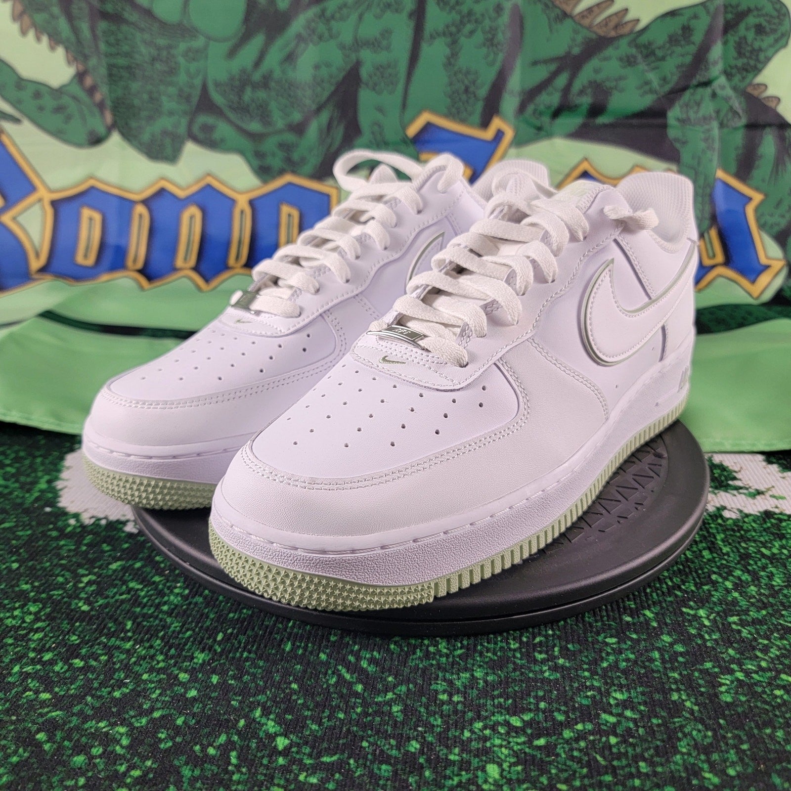 Men's Nike Air Force 1 '07 White/Honeydew-White (DV0788 105) Sz 12M 13.5W0