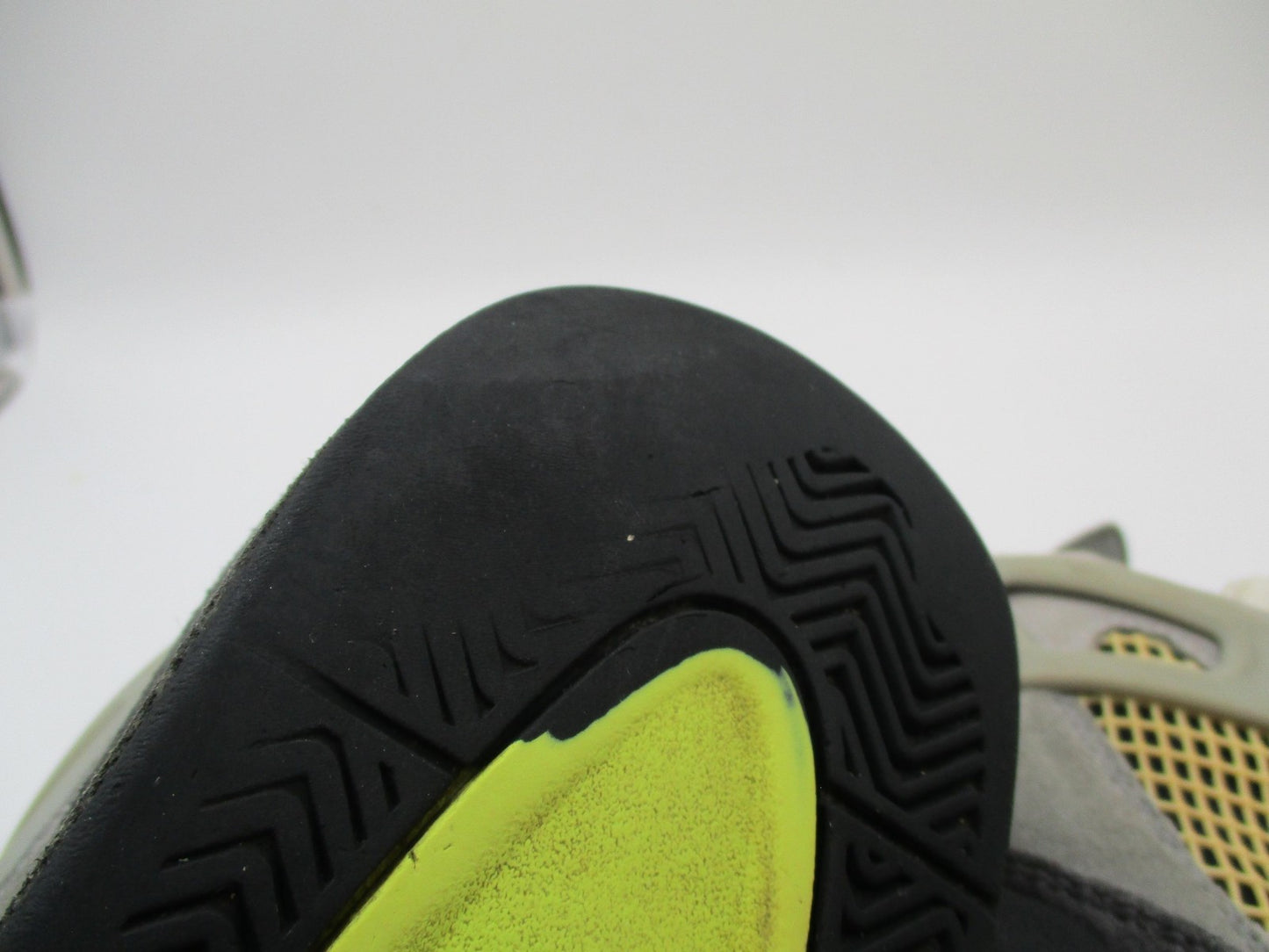Jordan Air Jordan 4 Retro SE Shoes Mens Size 8 Gray Volt Neon 95 CT5342007 1U219