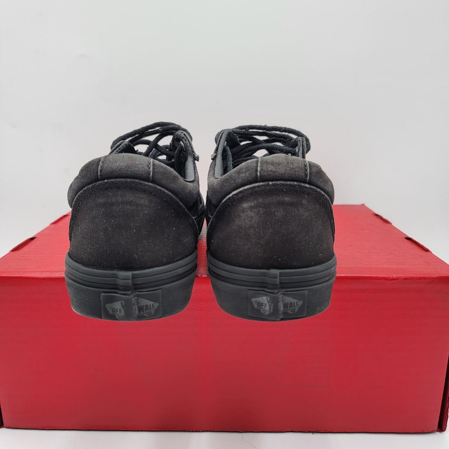 Vans Ward Low Youth 6.5 / Women’s 8 Black Skate Shoes Sneakers Casual