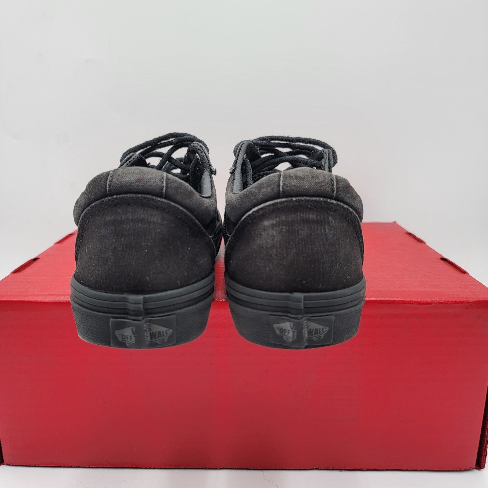 Vans Ward Low Youth 6.5 / Women’s 8 Black Skate Shoes Sneakers Casual