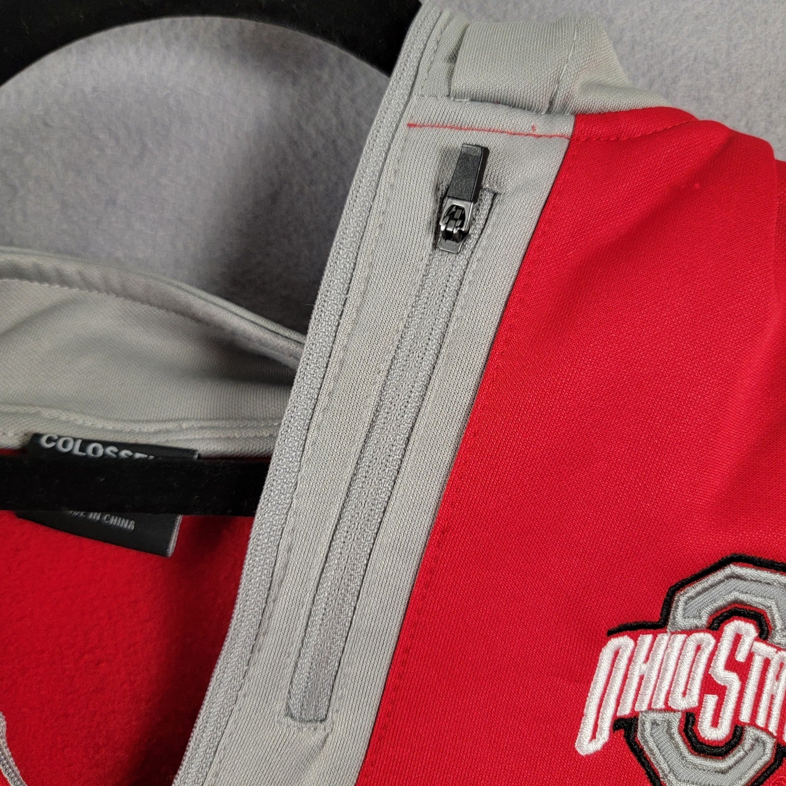 Ohio State Buckeyes Colosseum Red Quarter Zip Hoodie Men’s Medium Preowned
