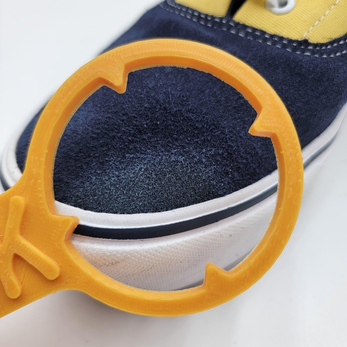 Vans ComfyCush Era Shoes Mens Size 10.5 Navy Yellow Low Top Skate Sneakers Suede8