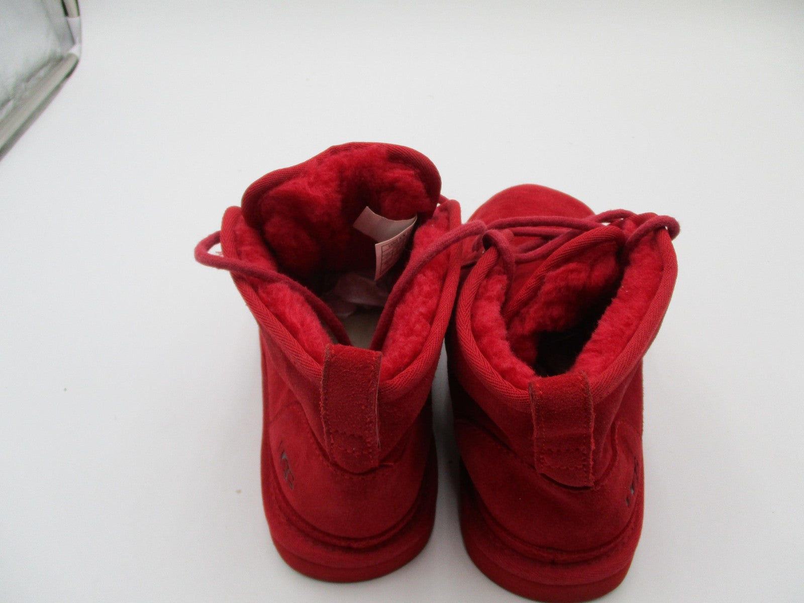 UGG Boots Womens Size 7 Red Suede Sheepskin Lined Ankle Chukka 10942699