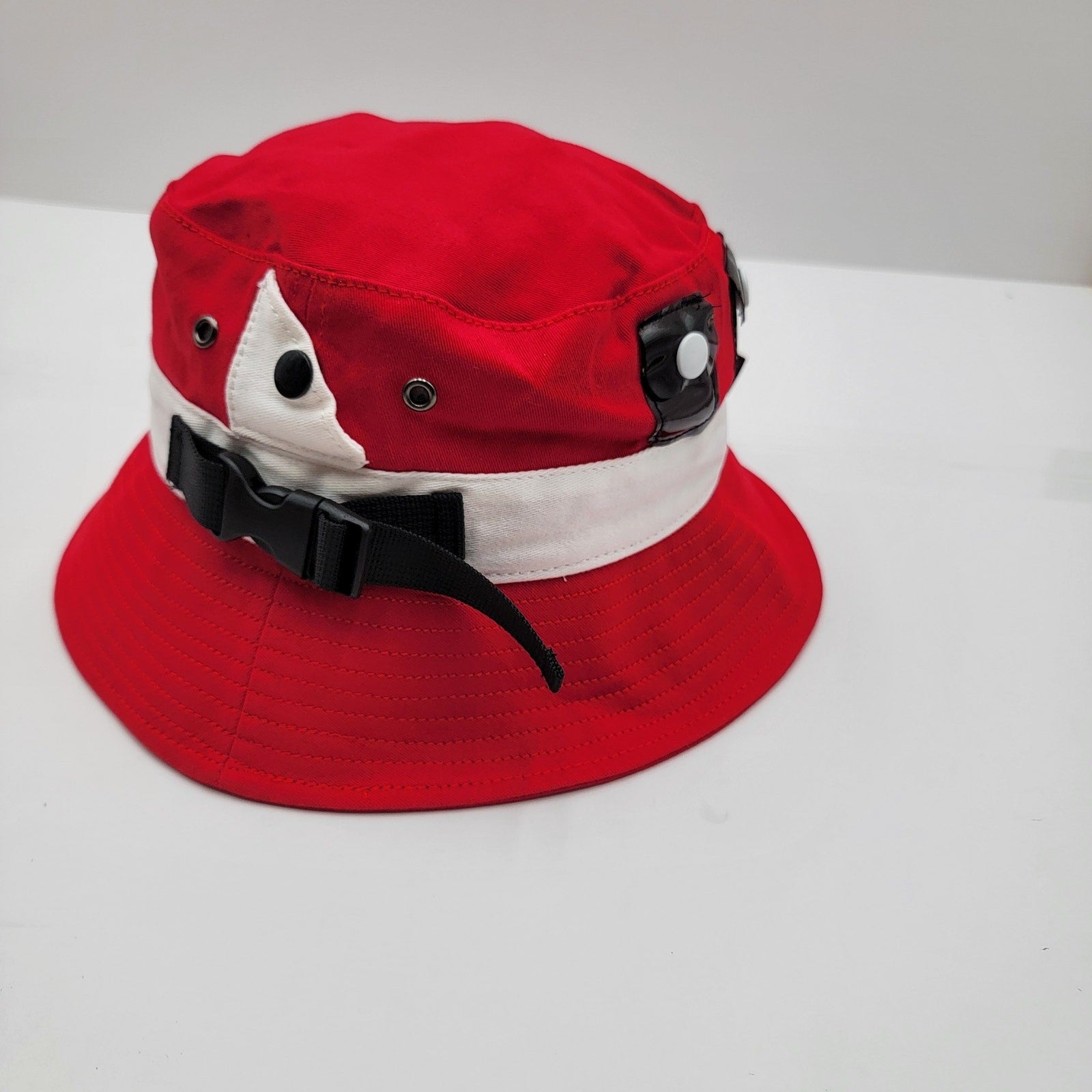THC x YK Osiris Young King Bucket Hat Red White Collab Limited Edition 200 Made2