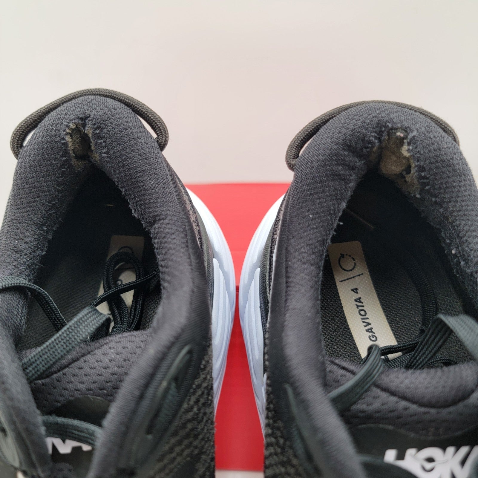 Hoka One One Gaviota 4 Wide Running Shoe Sneaker Black White Women's 9.5D