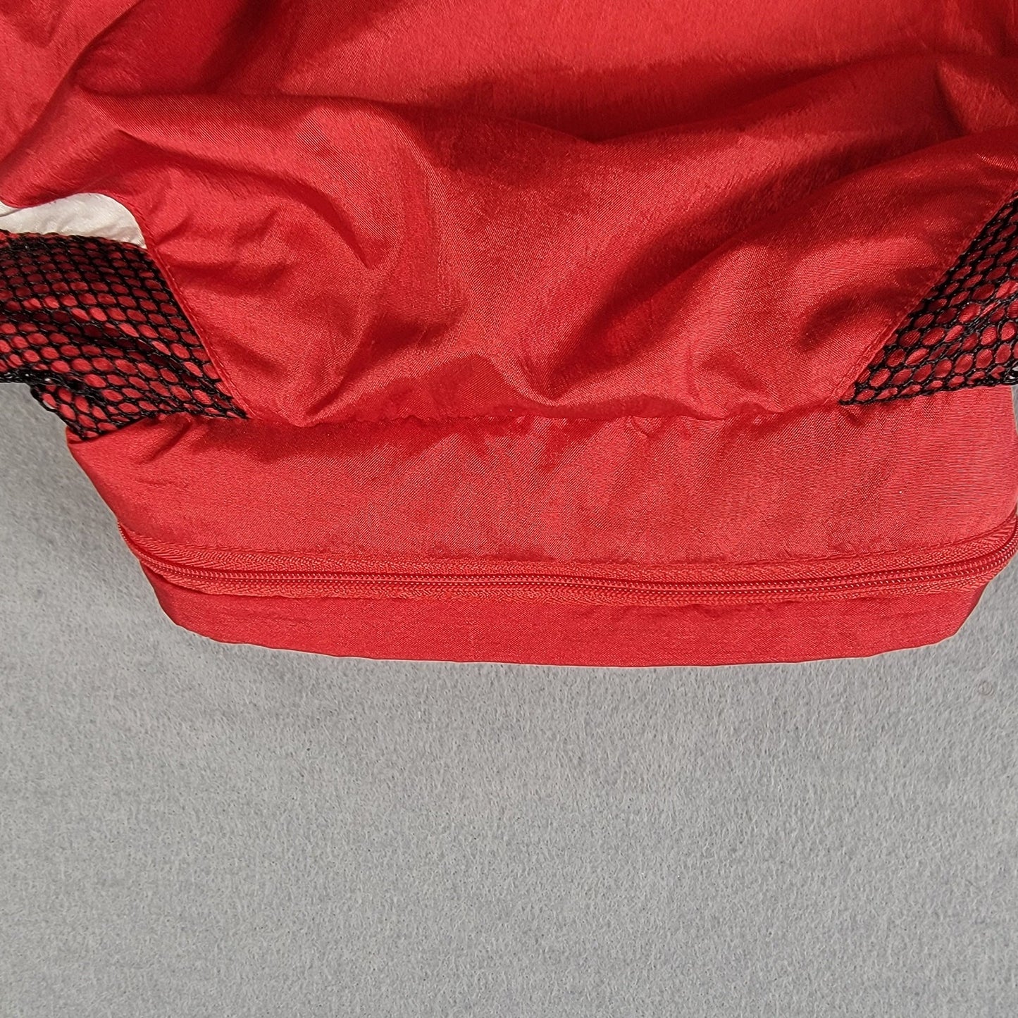 Vintage NBA Chicago Bulls Jump Ball Club Might Mac Sports Youth