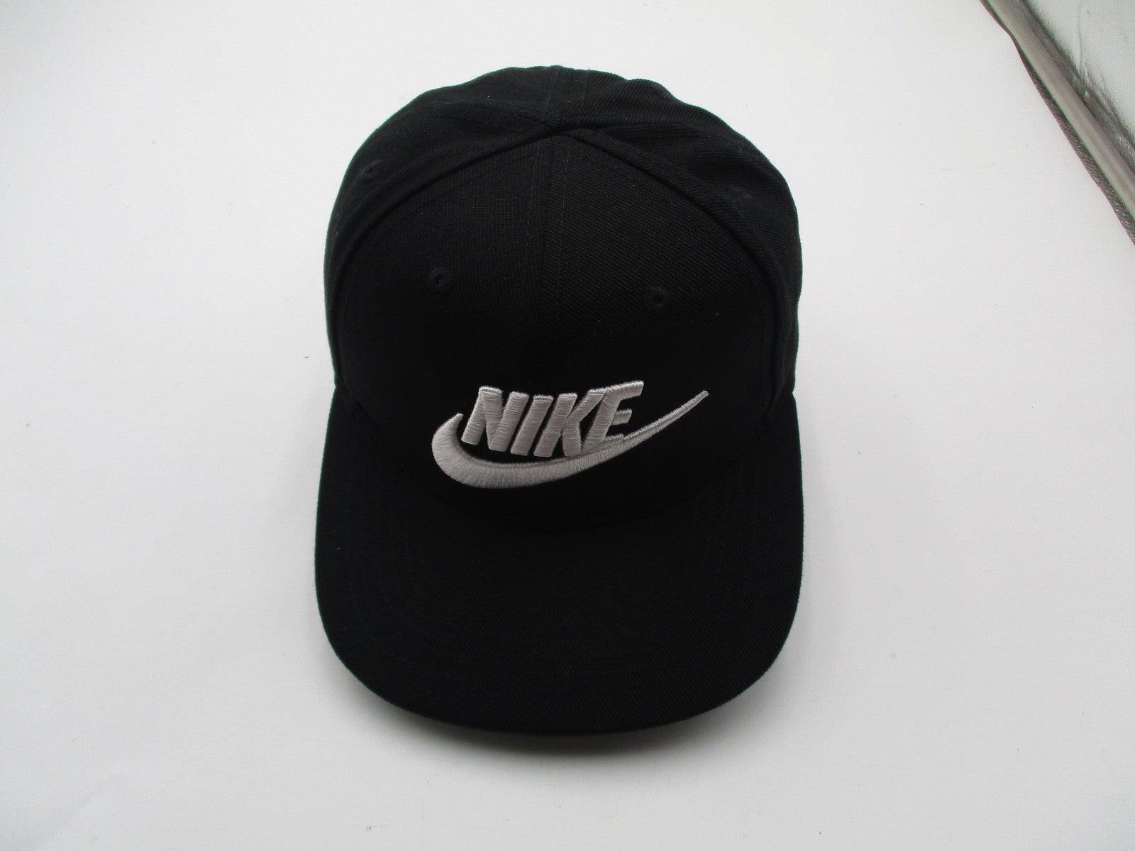 Nike Hat Cap Snap Back Boys Adjustable Black Embroidered Baseball Twill Logo2