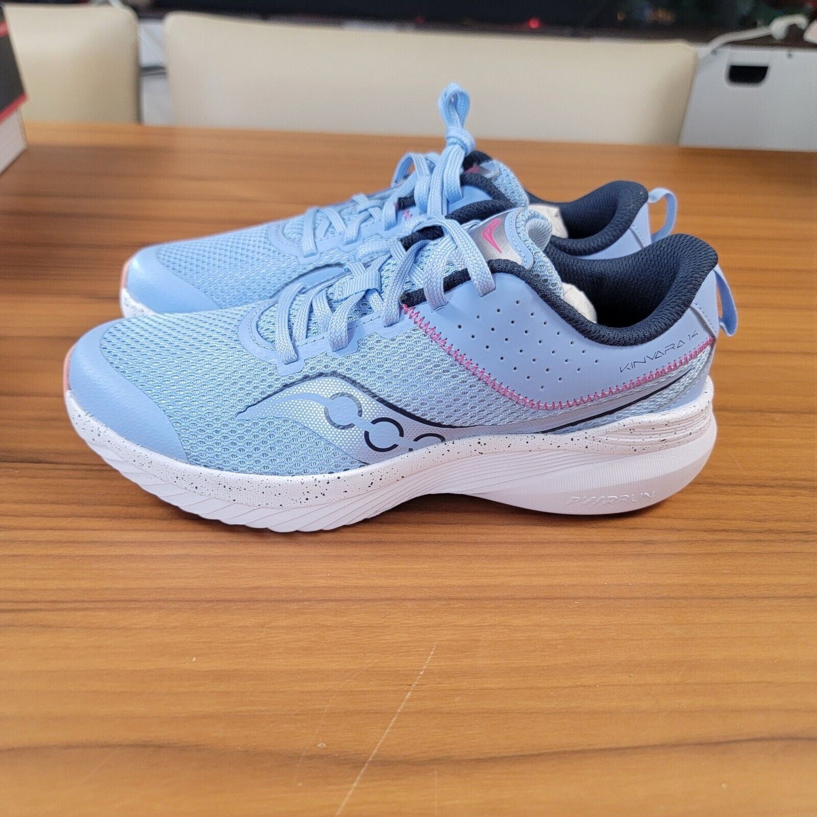 Saucony Kinvara 14 Lace to Toe Sneaker, Light Blue, 4 US Unisex Big Kid1