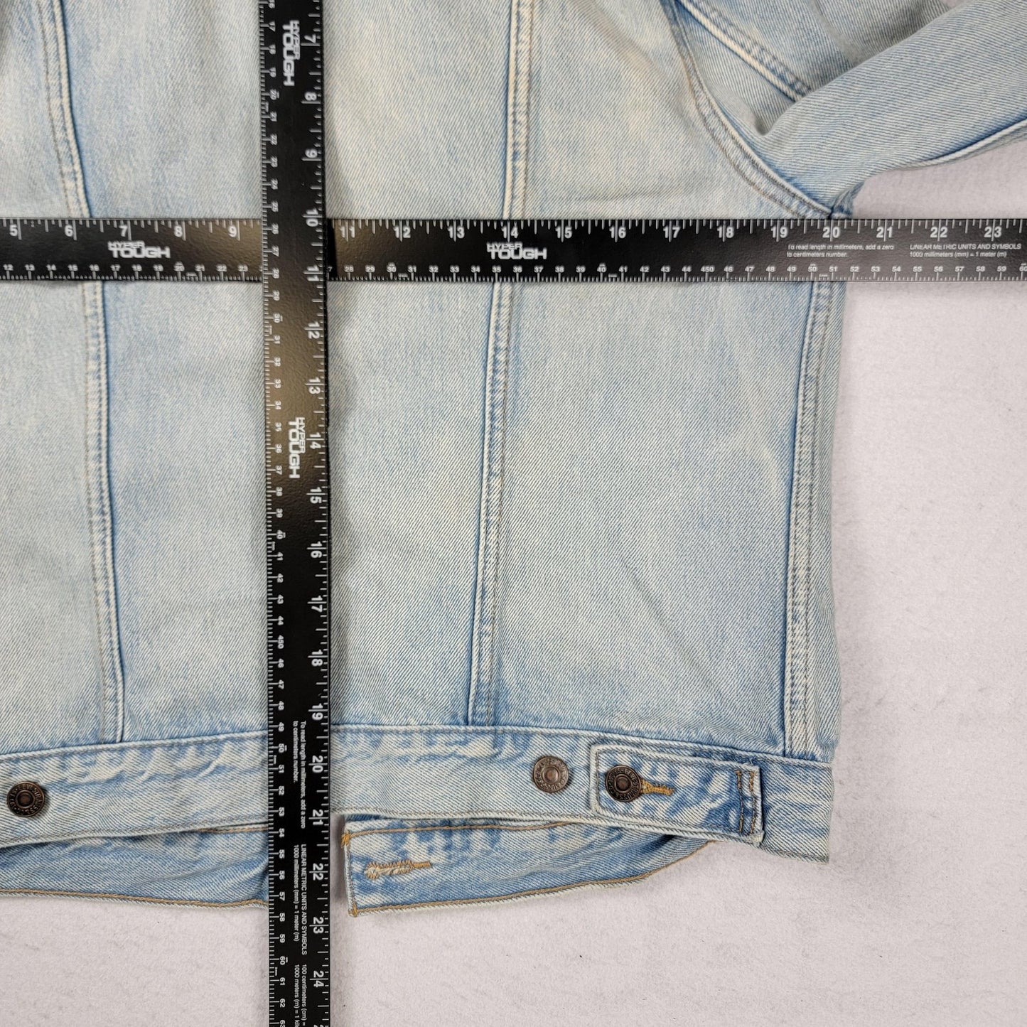 Levi Strauss Jacket Womens Lg Denim Trucker Distressed Button Up 299450009 11537
