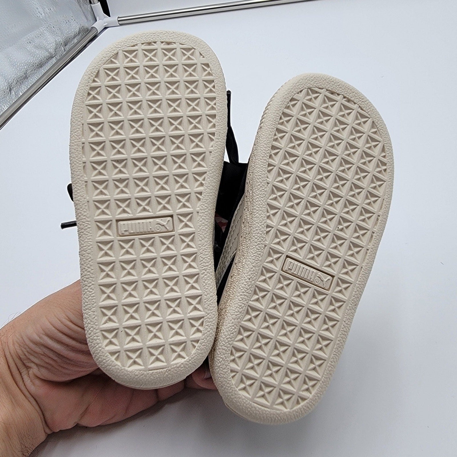 Puma Suede Heart Jewel Inf 'Black White' Sz 6C 365140035