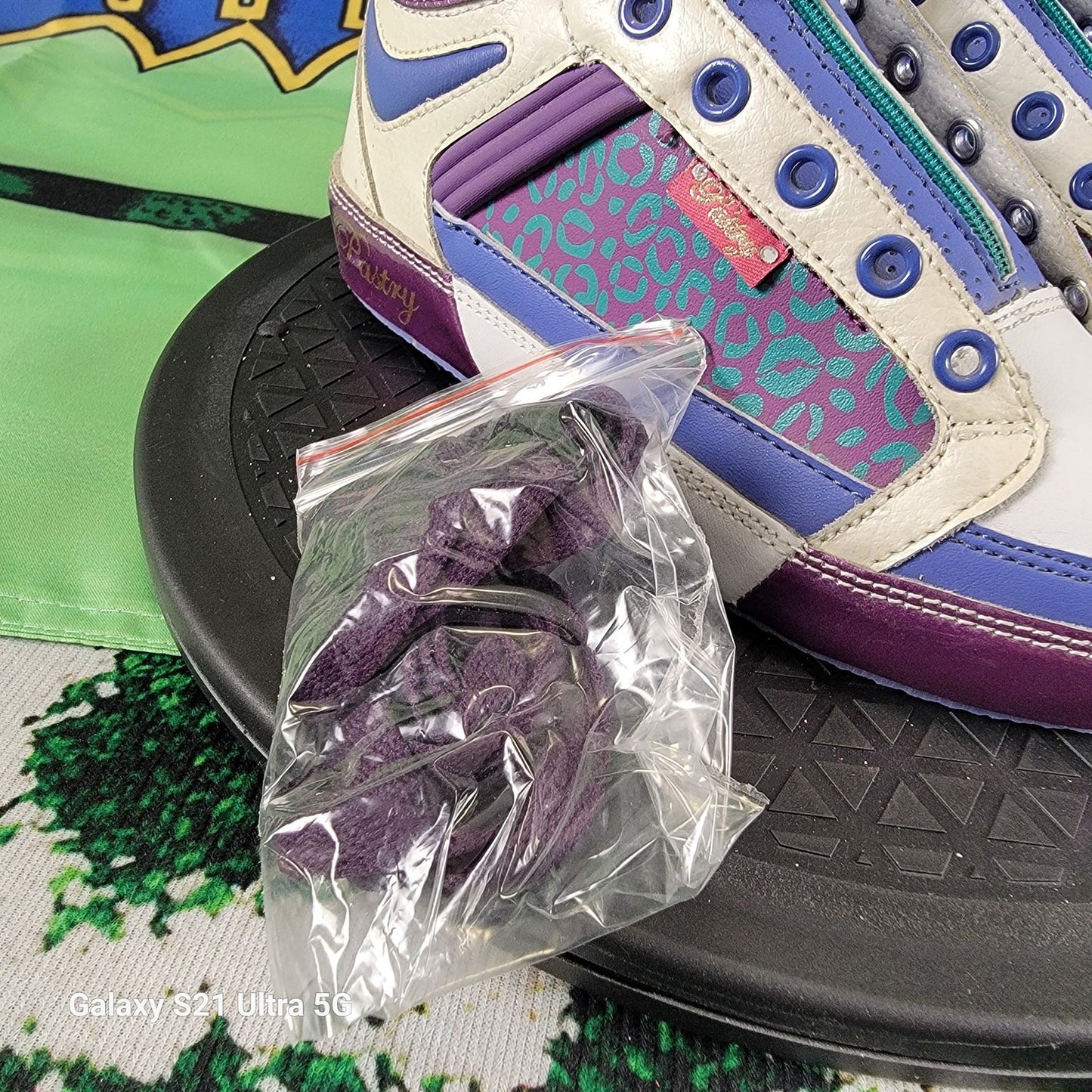 Vintage (2003) Pastry Fab Cookie Zip up Sneakers Cheetah Raspberry Kids Sz 18