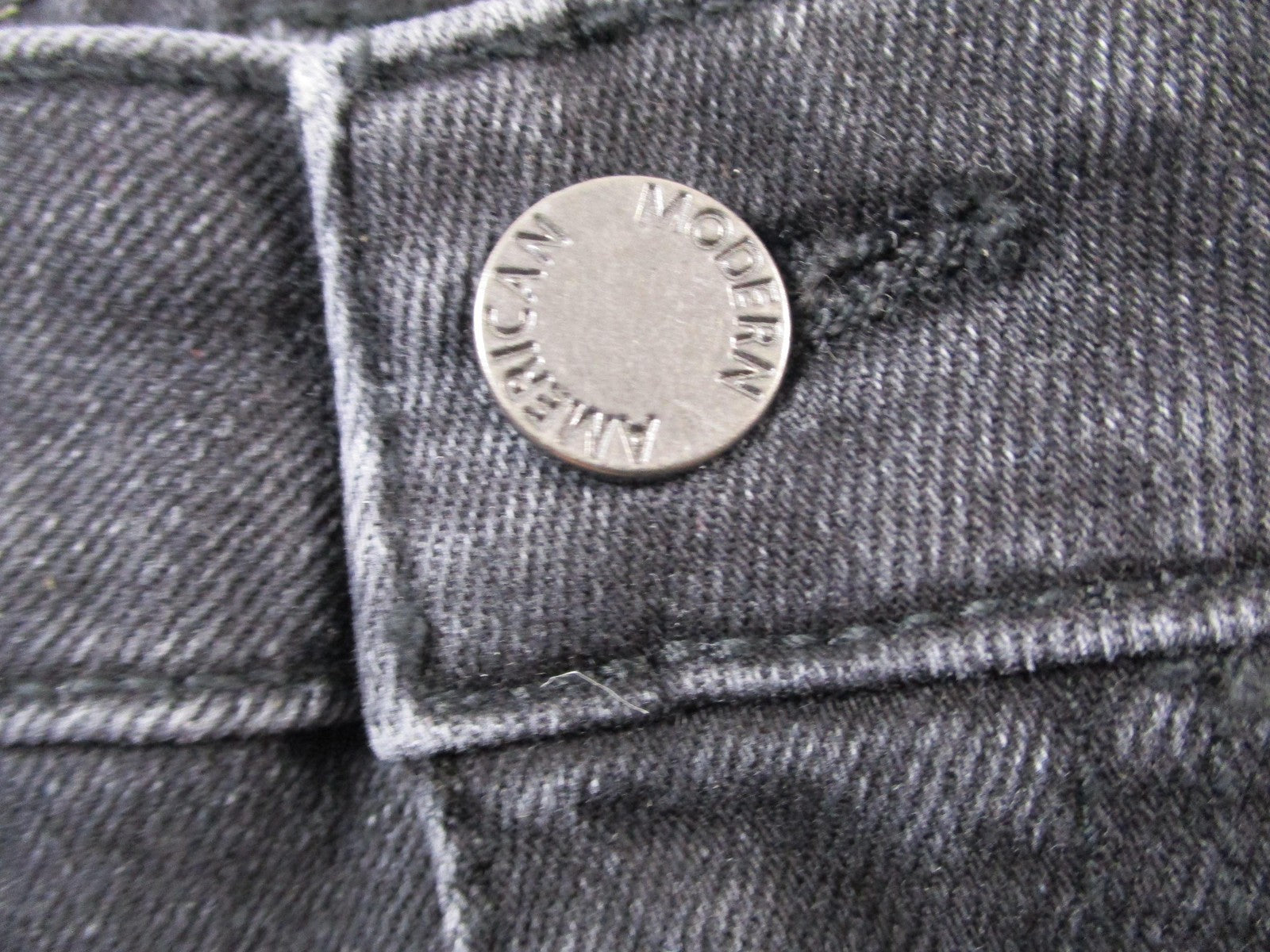 Modern American Montana Jeans Womens 26 Black Vintage Wash Straight Leg 14752