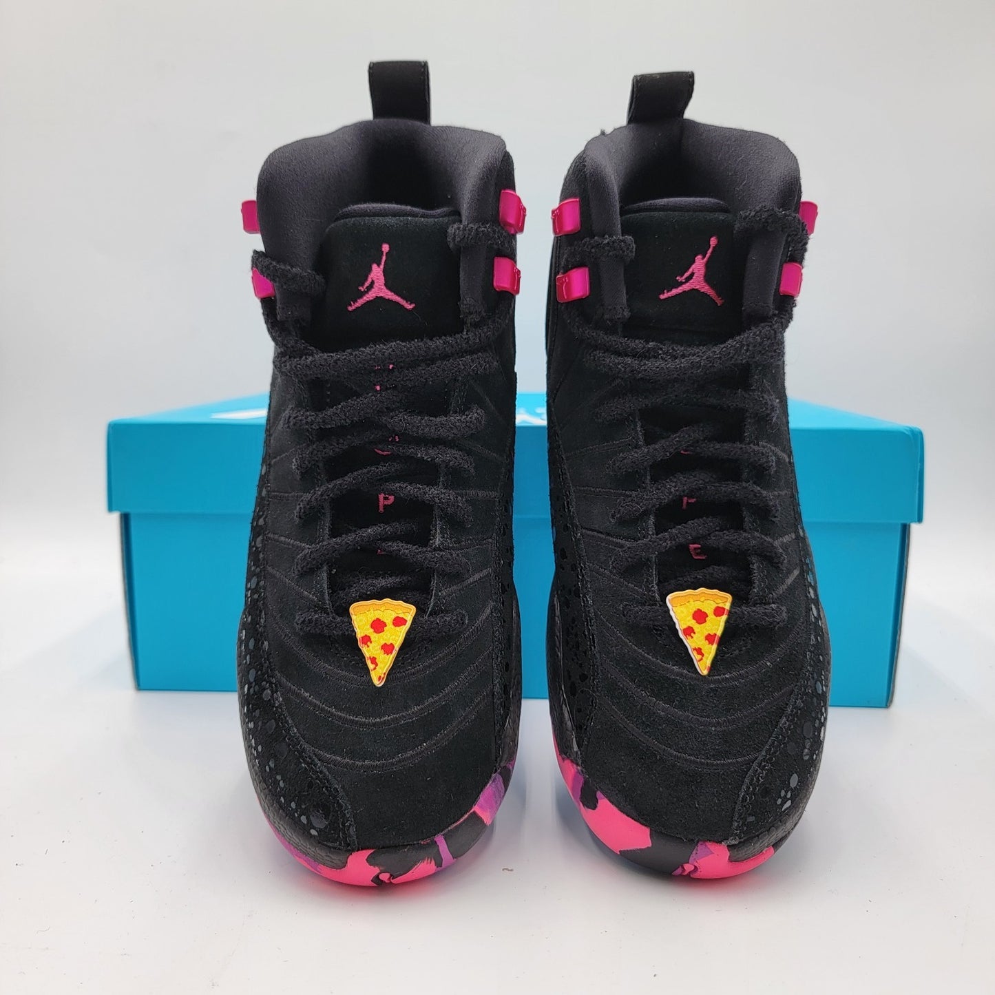 2017 Jordan 12 Retro ‘Doernbecher' Sz 4Y OG All VNDS3