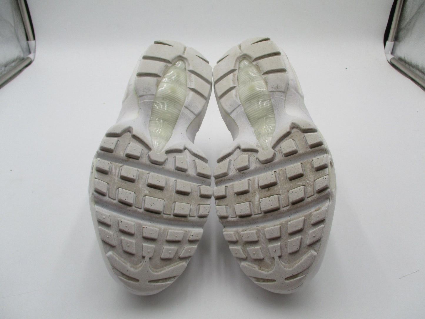 Nike Air Max 95 Shoes Youth Size 6.5Y Triple White Leather Sneakers CJ3906-10012