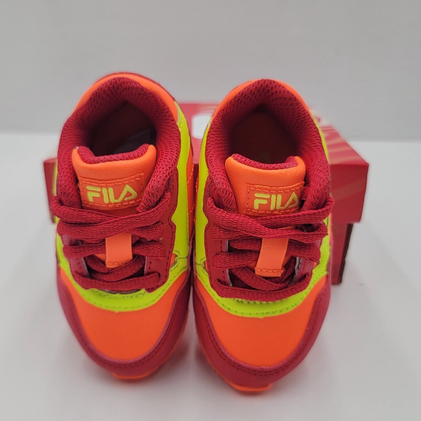 Fila Cress Color Block Kids Sz 4 Red/Orange/Yellow Athletic Sneaker 7RM02044-8323