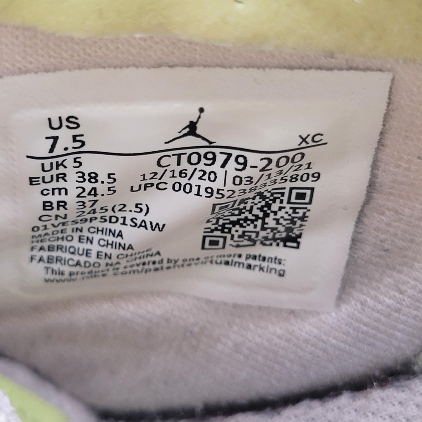 Nike Air Jordan 1 Zoom CMFT Shoes Women's Sz 7.5 High Top Suede CT0979-200