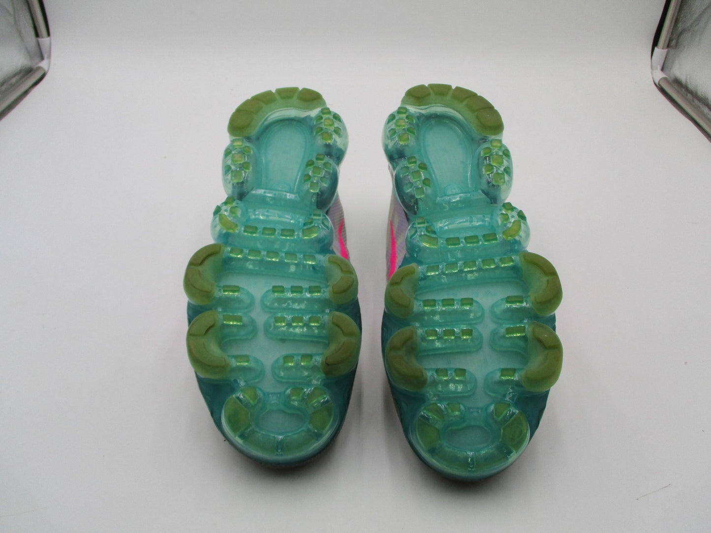 Nike Air VaporMax 2019 Shoes Womens Size 10.5 Multicolor Sneakers AR6632-00510