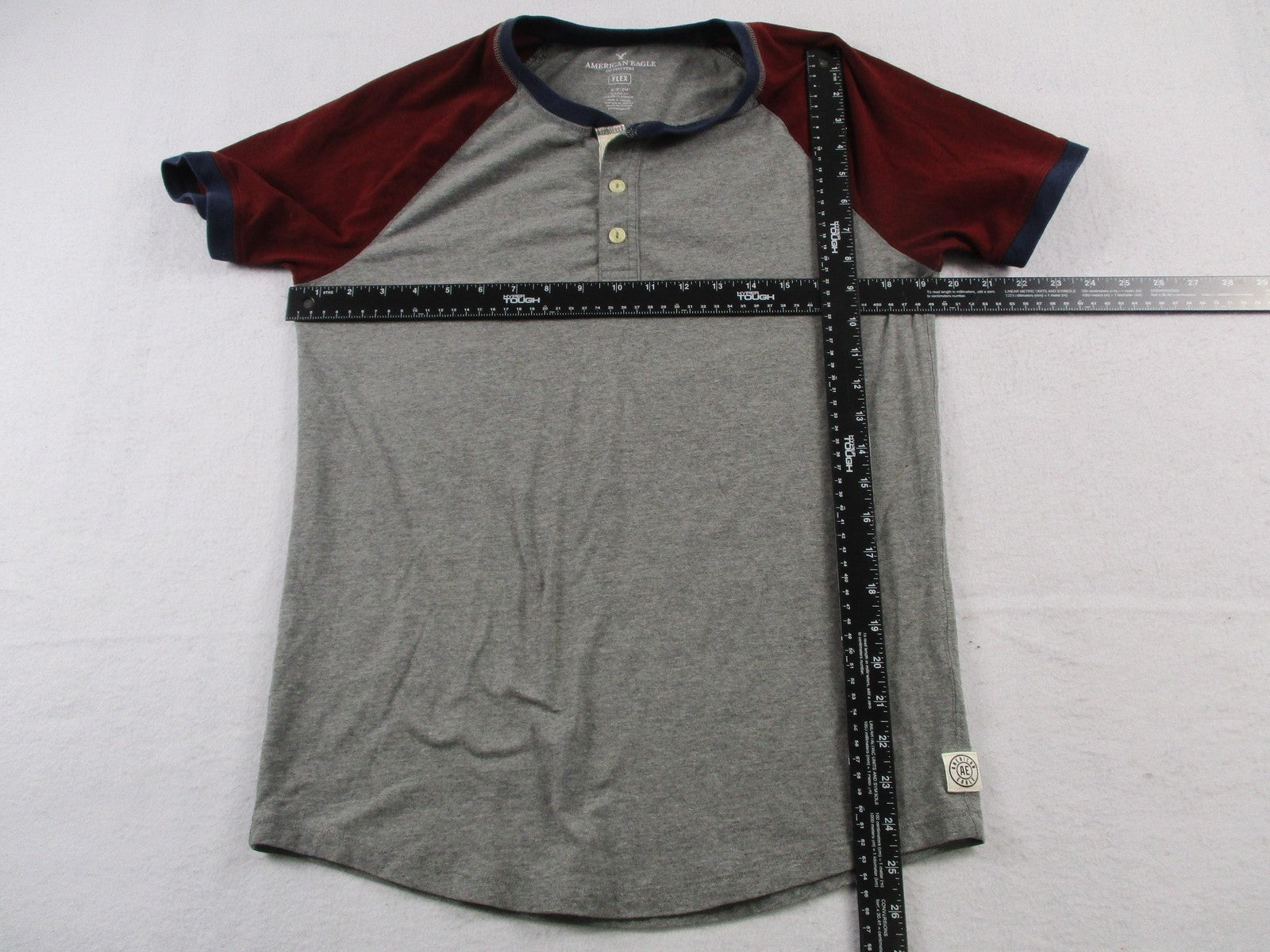 American Eagle Outfitters Shirt Mens Small Gray Maroon Flex Raglan Henley Tee4