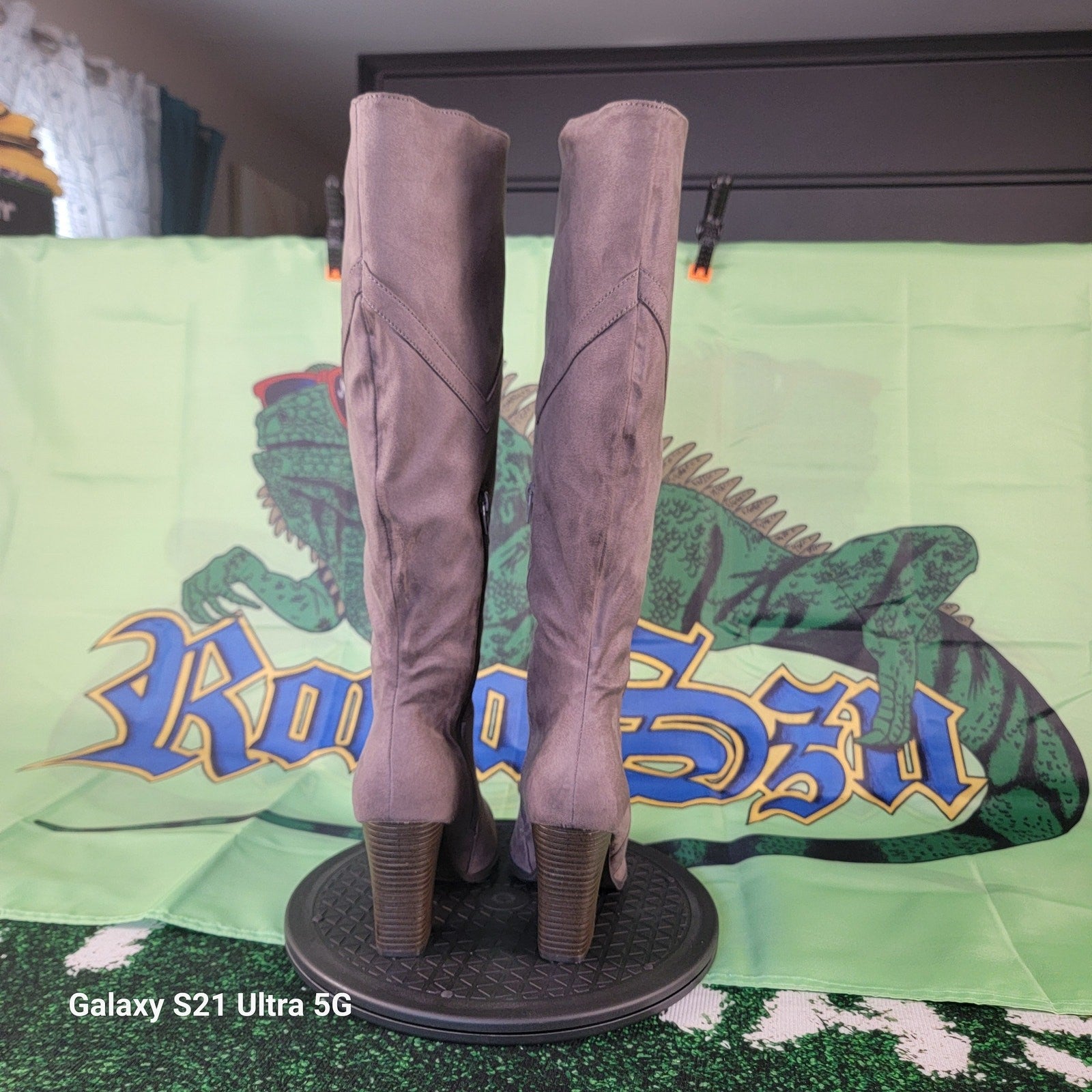 Journee Collection Kyllie Almond Toe Block Heel Zip Up Riding Boot Sz 8.5 Gray2