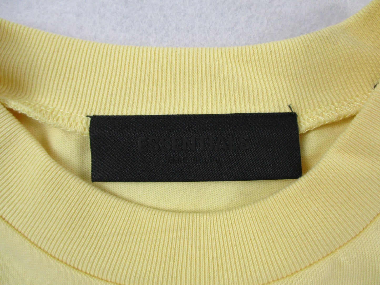 Fear Of God Essentials Shirt Mens Large Yellow Graphic Logo Tee Streetwear 13413