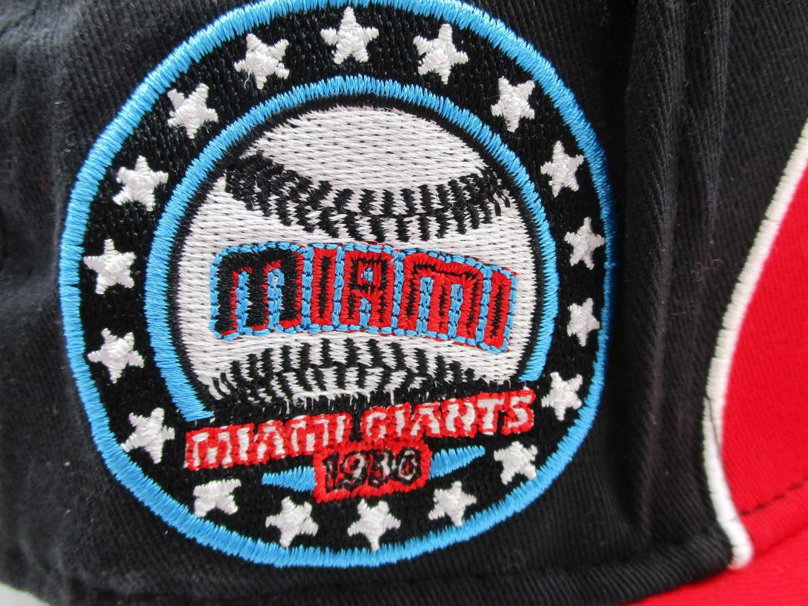 Miami Giants Hat Cap Fitted Mens 7 3/4 Black Red Negro Leagues Baseball TISA HGC8