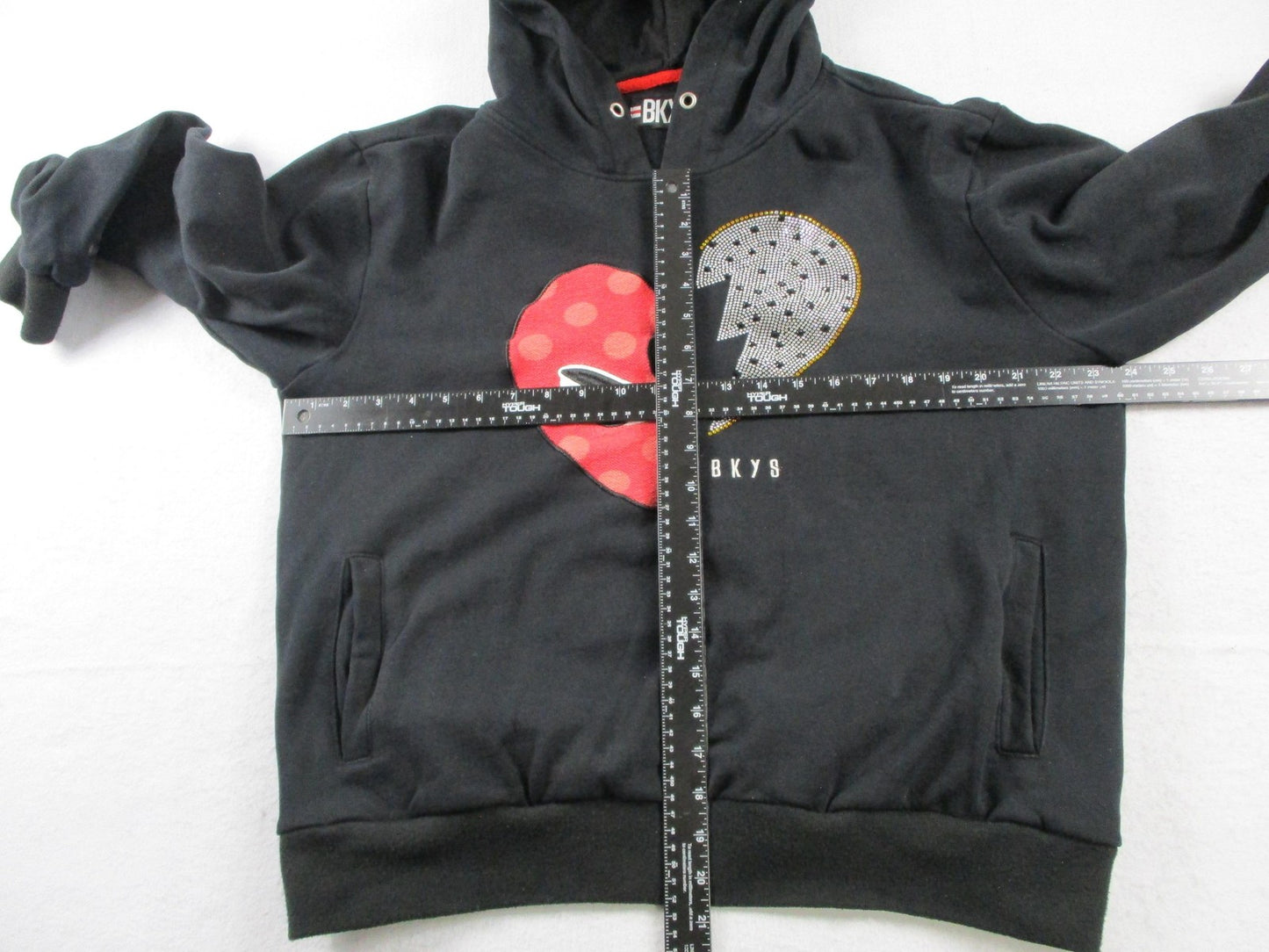 BKYS Hoodie Mens Medium Black Pullover Sweatshirt Heart Rhinestone Graphic 166510