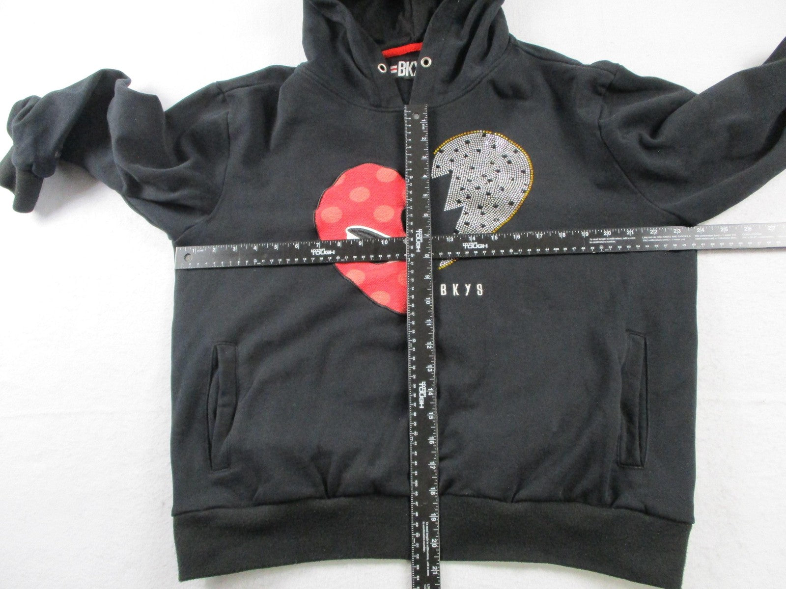 BKYS Hoodie Mens Medium Black Pullover Sweatshirt Heart Rhinestone Graphic 166510