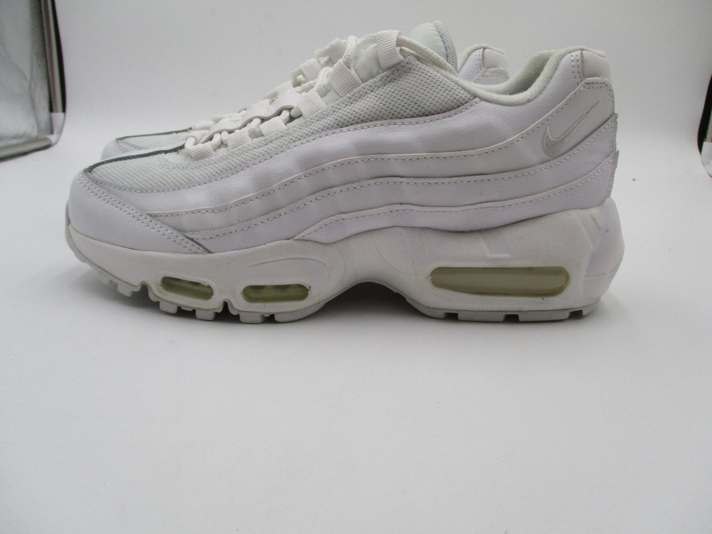 Nike Air Max 95 Shoes Youth Size 6.5Y Triple White Leather Sneakers CJ3906-1004