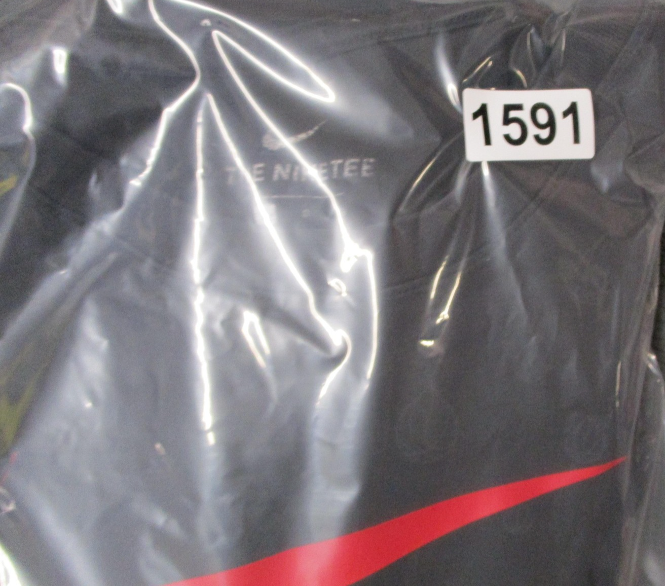 Nike Shirt Mens Large Gray DriFIT Red Swoosh Allover Leaf Graphic Sports Tee10