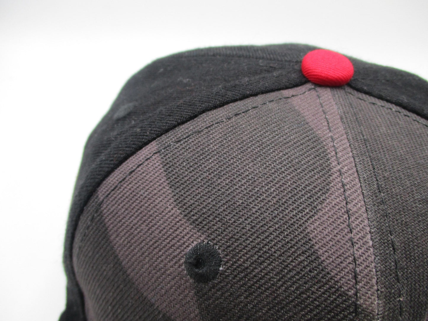 TI$A Hat Cap Fitted Mens 7 1/4 Black Red TISA Vizion TO$A Logo Streetwear9