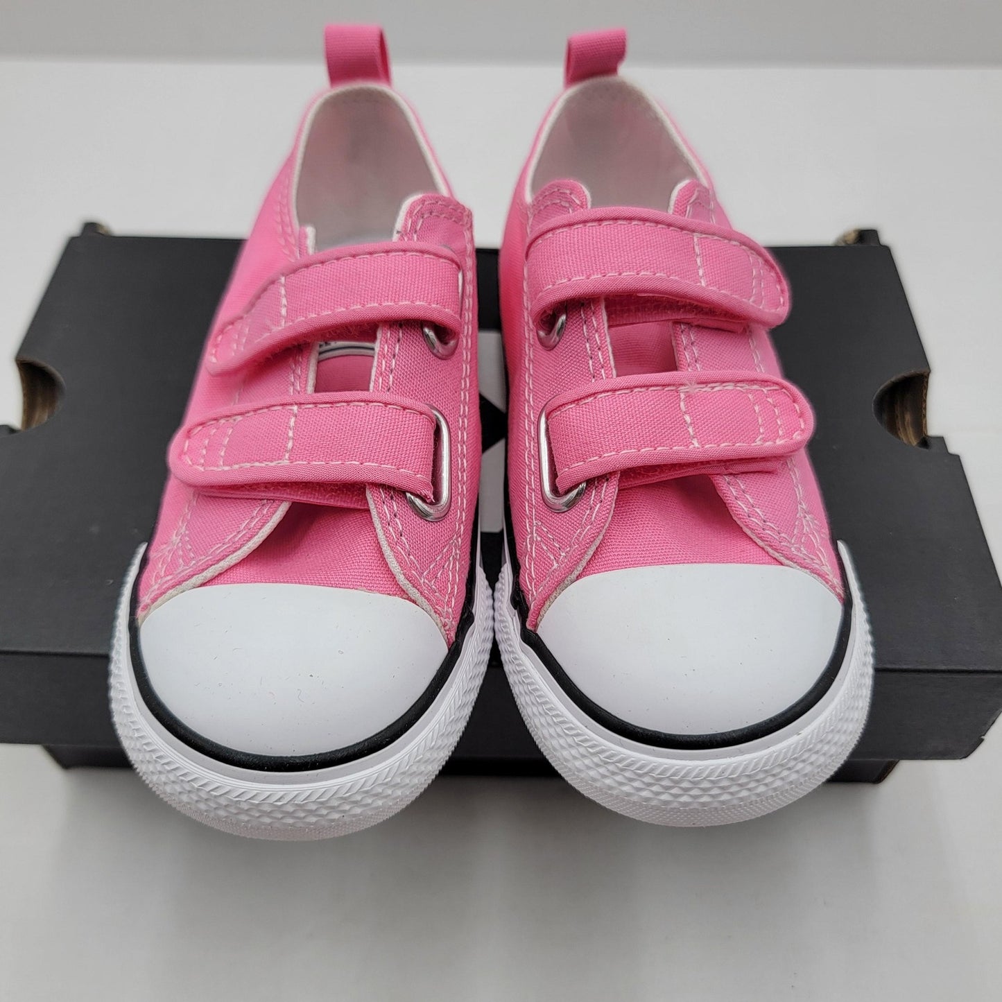 Converse All Star CT 2V Ox Shoes Infant Size 9 Pink Canvas Sneakers New2
