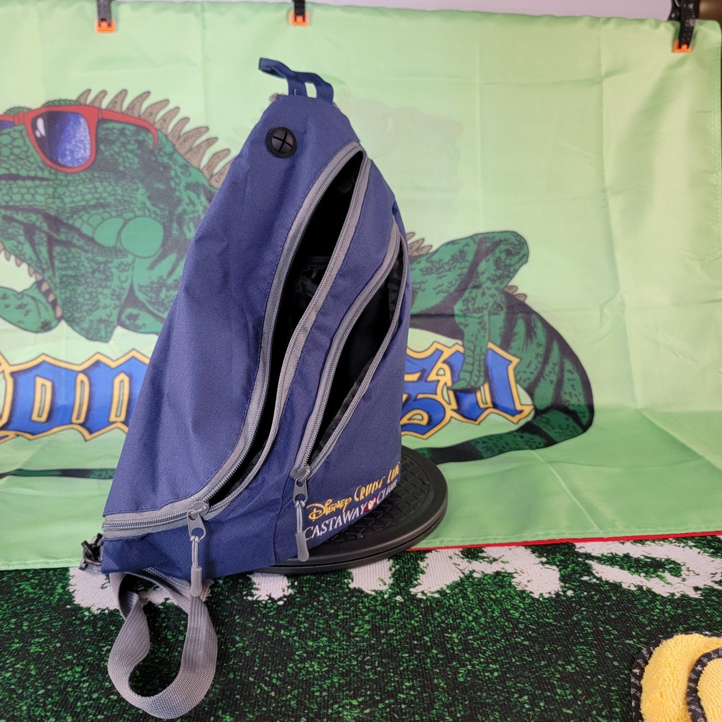 Disney Cruise Line Castaway Club Blue Sling Backpack Preowned Shoulder Bag4