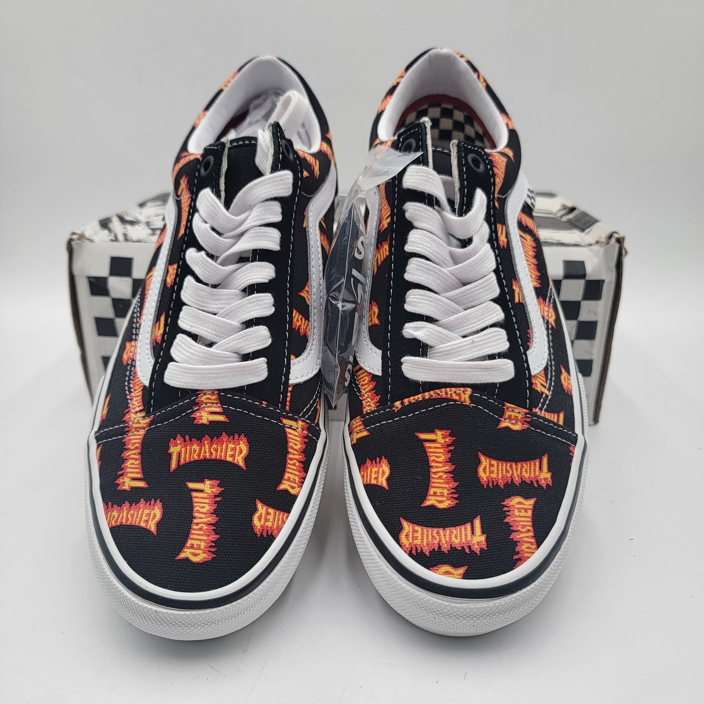 VANS x Thrasher Skate Old Skool, Black/Multi  VN0005W0BML  Size 10 Mens2