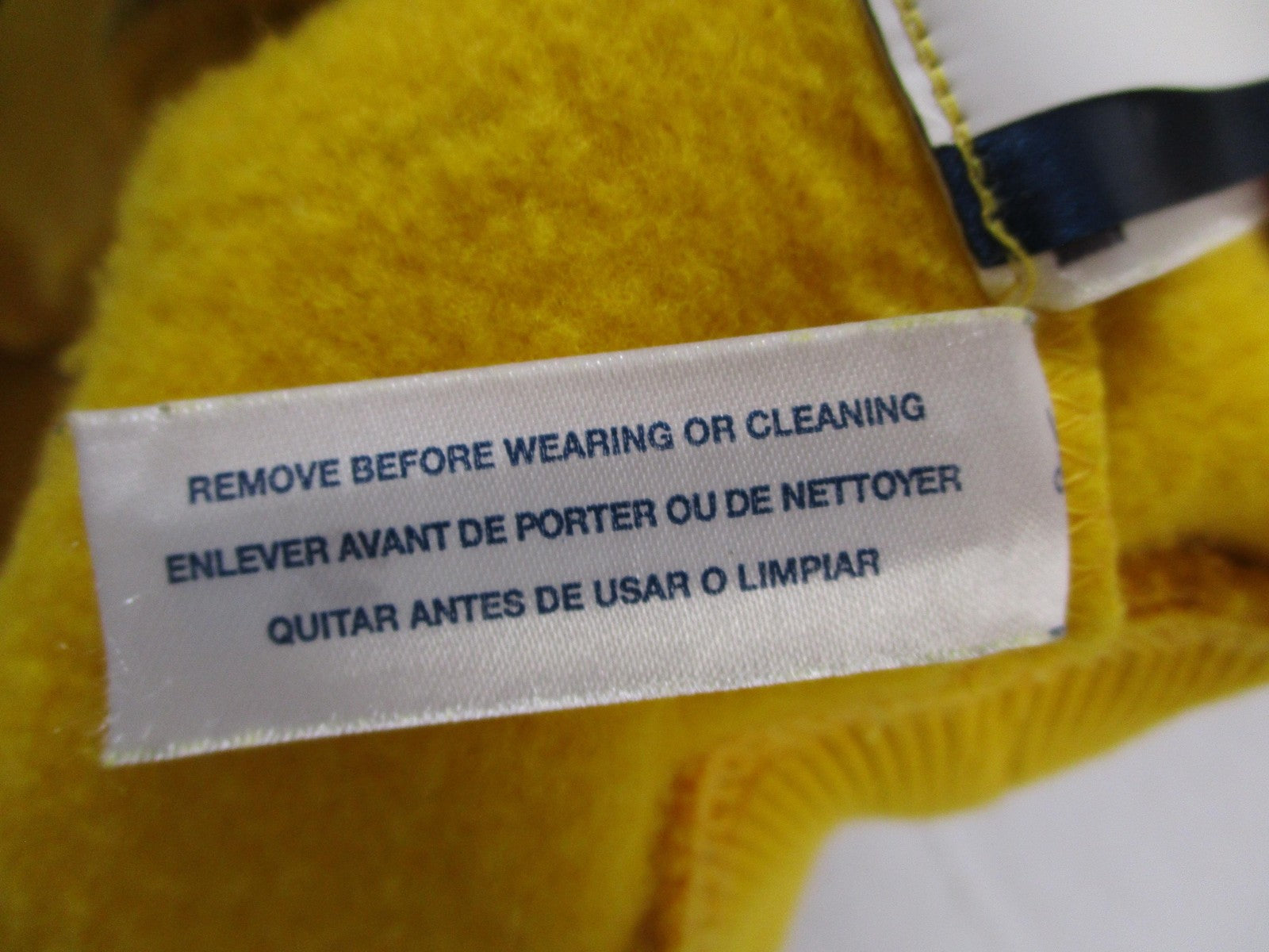 Tommy Hilfiger AllOver Print Crewneck Sweatshirt Mustard Yellow Mens XL 160811
