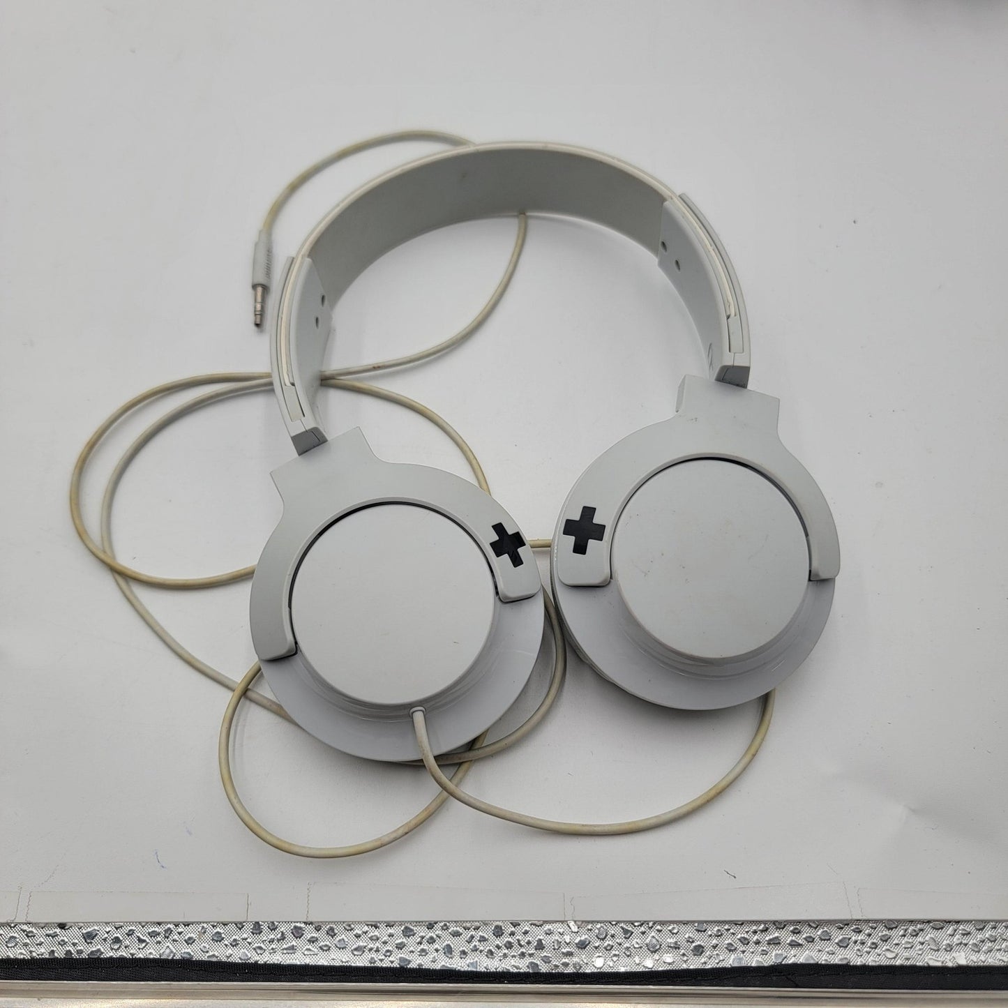 Mixed Lot Headphones Earbuds Skullcandy Shure Philips Sol Republic Parts Repair10