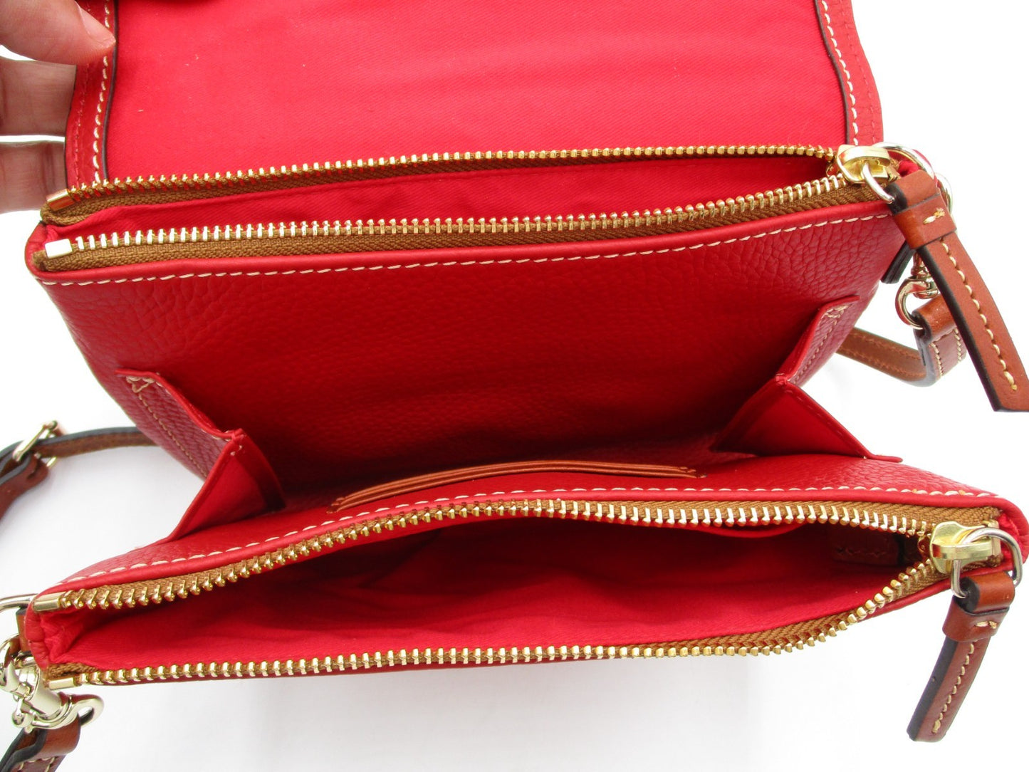 Dooney & Bourke Pebble Leather Crossbody Bag Red with Strap – Preowned Excellent3