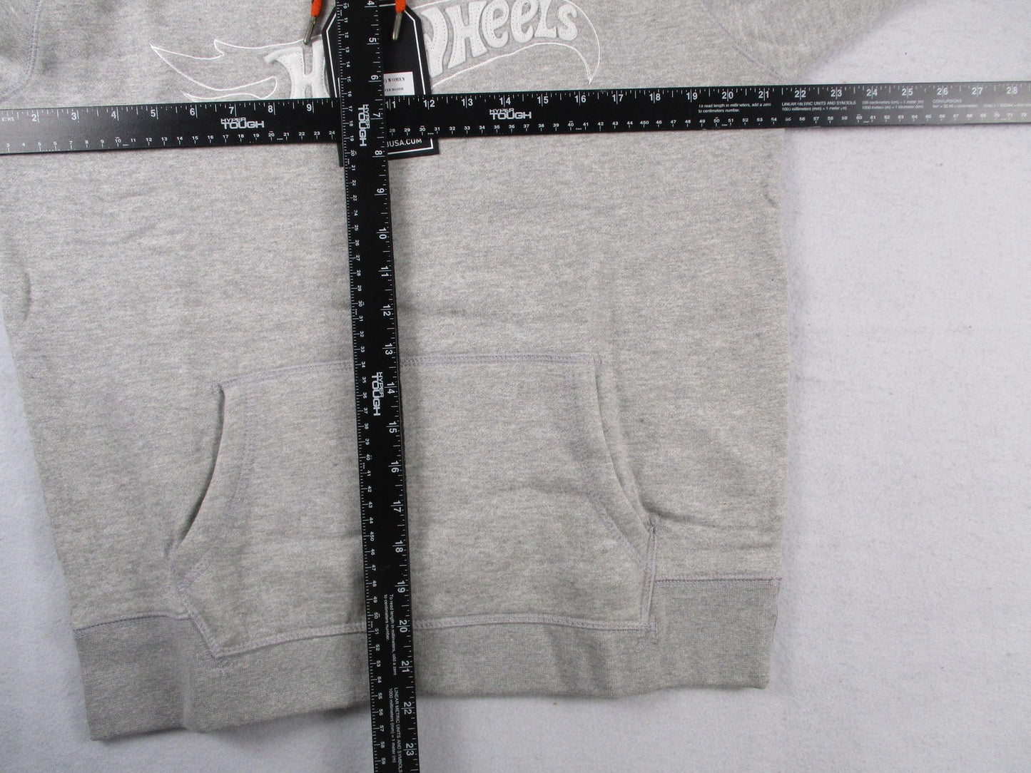 D73 USA Hot Wheels Hoodie Sweatshirt Womens M Light Grey Pullover Graphic 12947