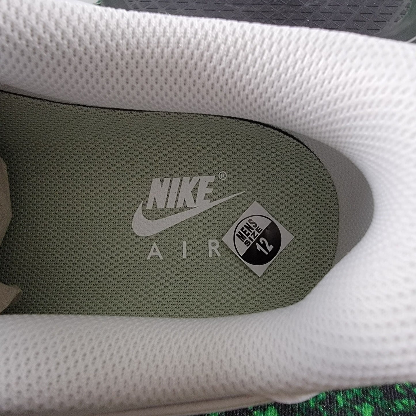 Men's Nike Air Force 1 '07 White/Honeydew-White (DV0788 105) Sz 12M 13.5W7