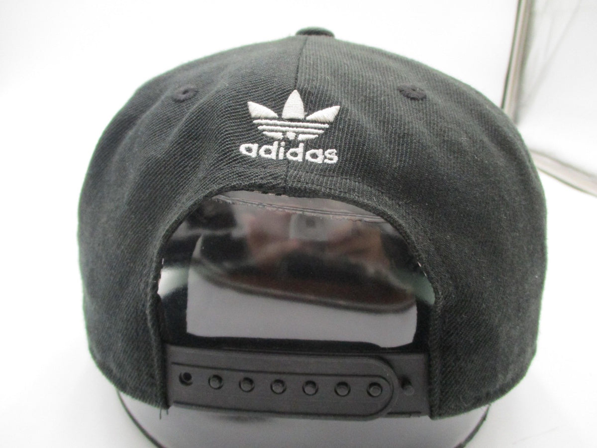 Adidas Hat Cap Snap Back Mens One Size Black Trefoil Logo Green Brim Embroidered5