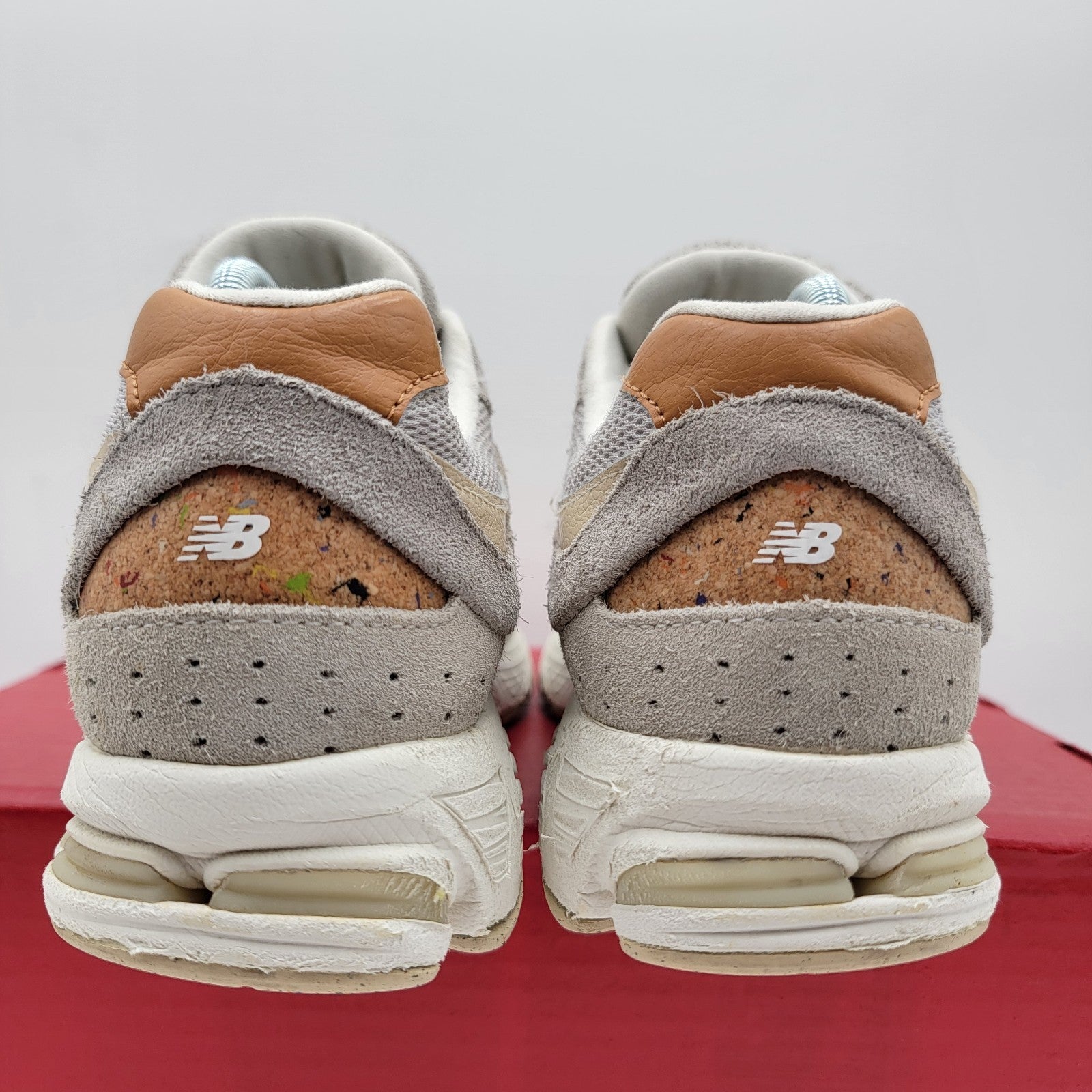 New Balance Men's M2002RSB “Concrete” Calf Suede Mesh Nergy Sneakers – 7D