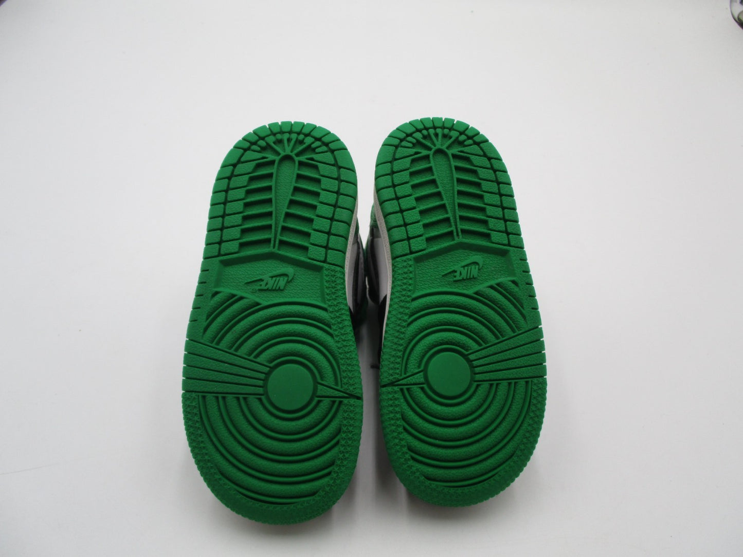 Nike Kids Sneaker Bundle – Royal Blue/Black & Green/White – Sizes 7C + 7Y (1A8)14