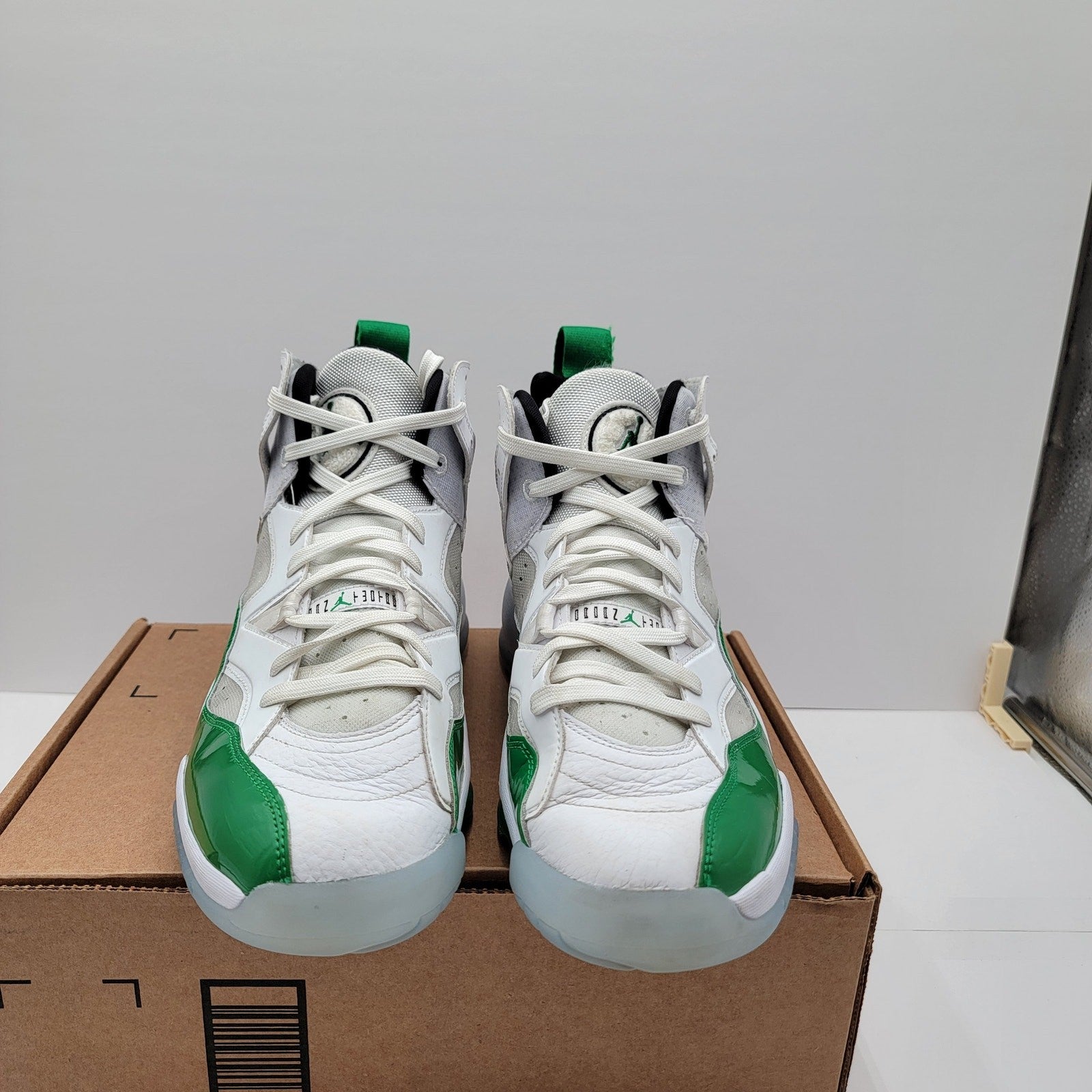 Nike Jumpman Two Trey 'White Lucky Green' Mens Sz 10.5 DJ1925130