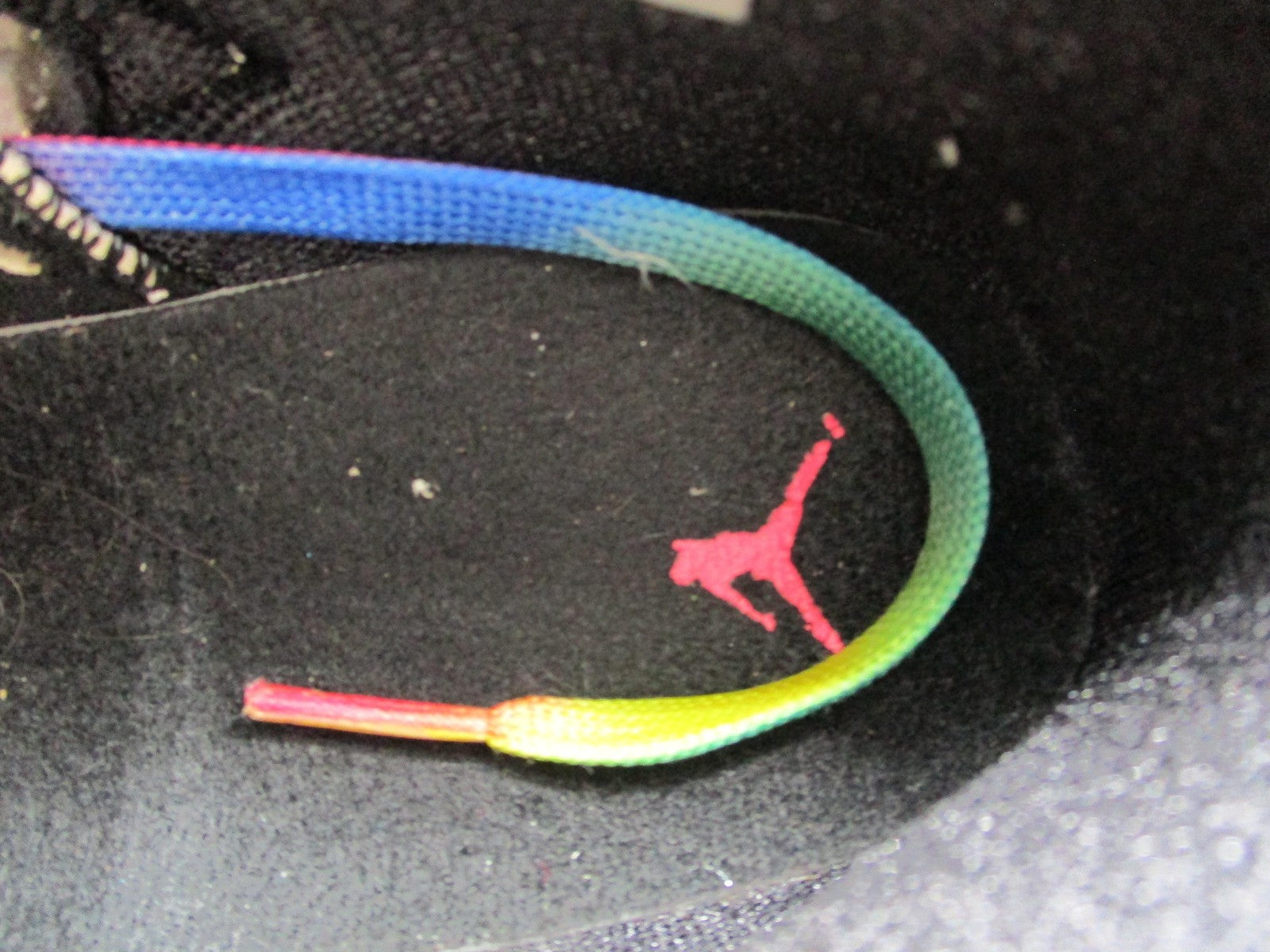 Air Jordan 6 Retro Rainbow Shoes Youth Size 6Y Multicolor Sneakers 384665-10316