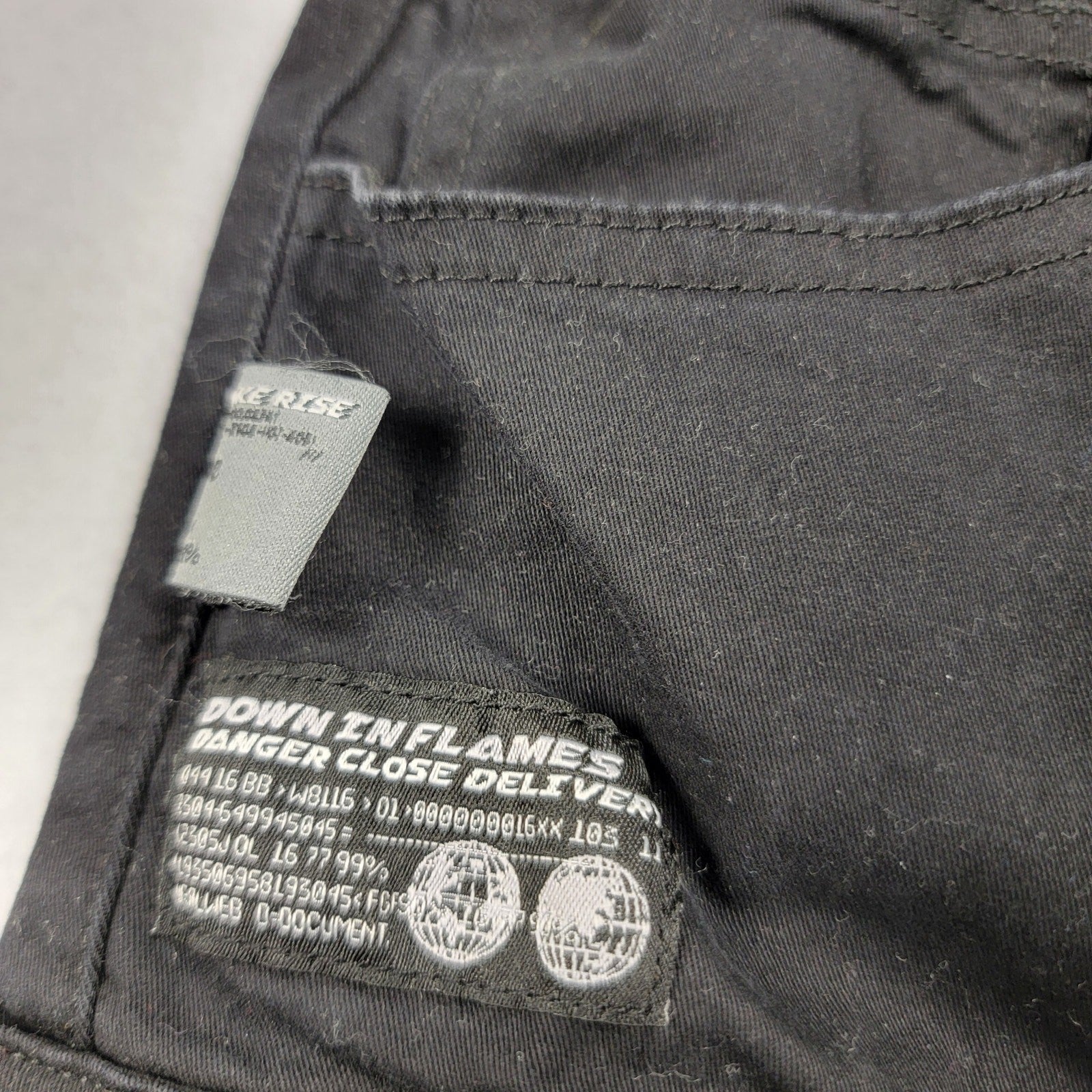 Smoke Rise Men’s Cargo Shorts Black Size L Streetwear Utility Pockets NWT2
