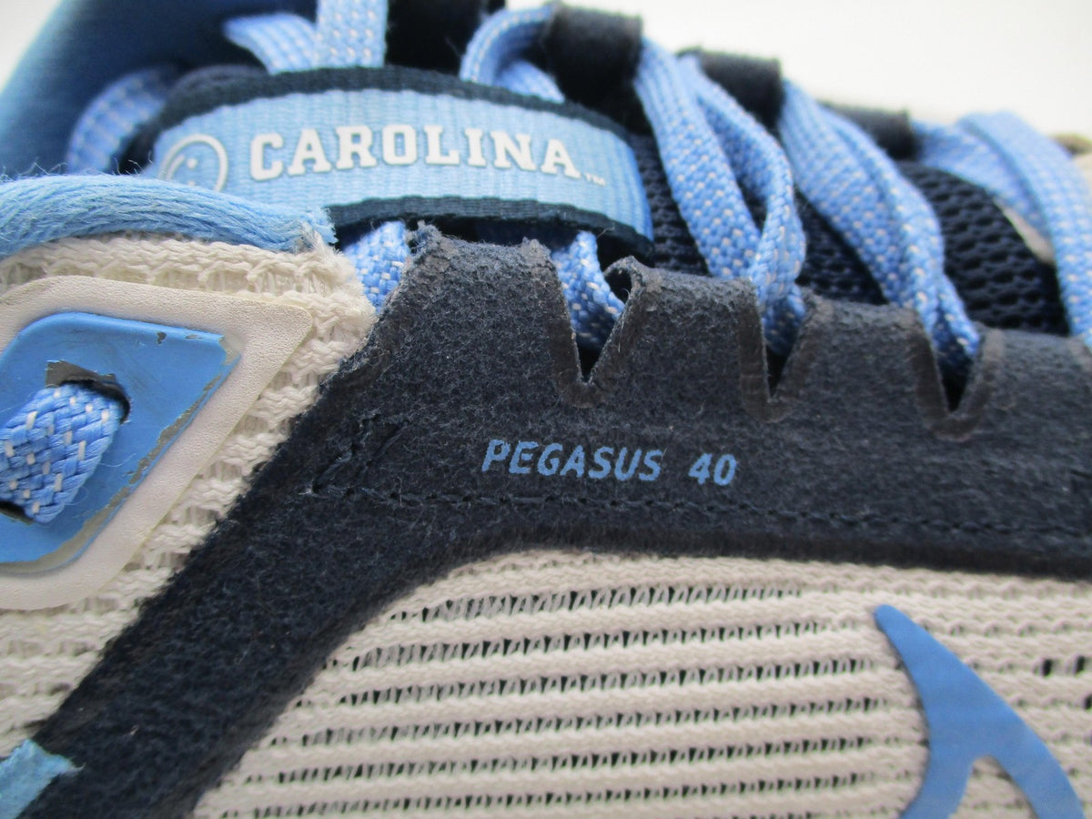 North Carolina Tar Heels Shoes Mens US 9 White Blue NCAA Nike Pegasus 40 Running2