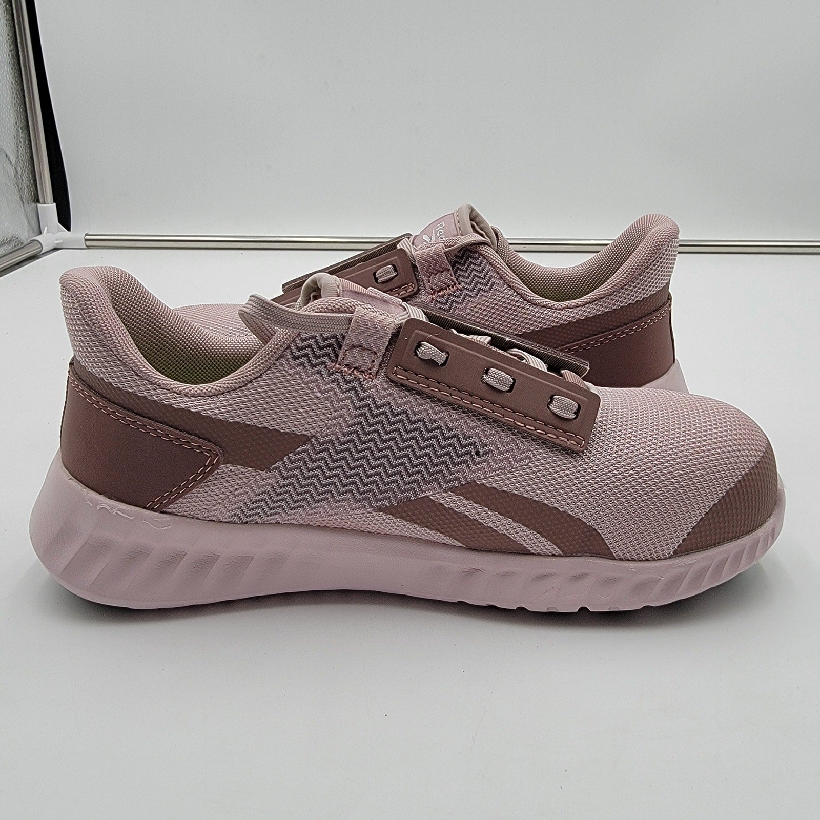 Reebok Sublite Legend CT Athletic Work Shoe Rose Wm Sz 5.5M RB2121