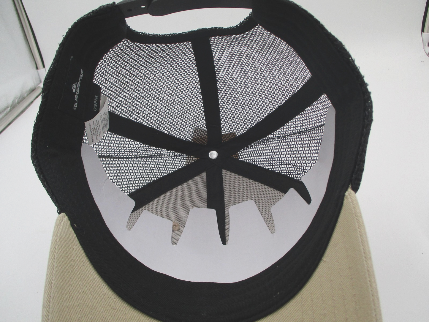 Quiksilver Hat Cap Snap Back Mens One Size Beige Black Trucker Mesh Logo Patch5