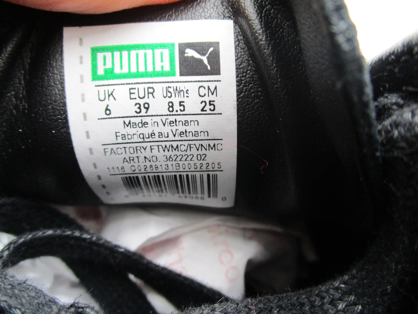 Puma Basket Platform Metallic Shoes Womens Size 8.5 Black Gold Toe 36222202 1R89